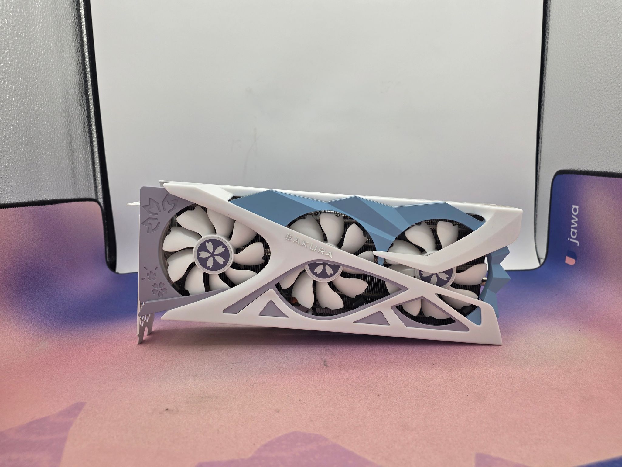 Yeston Sakura RTX 3070