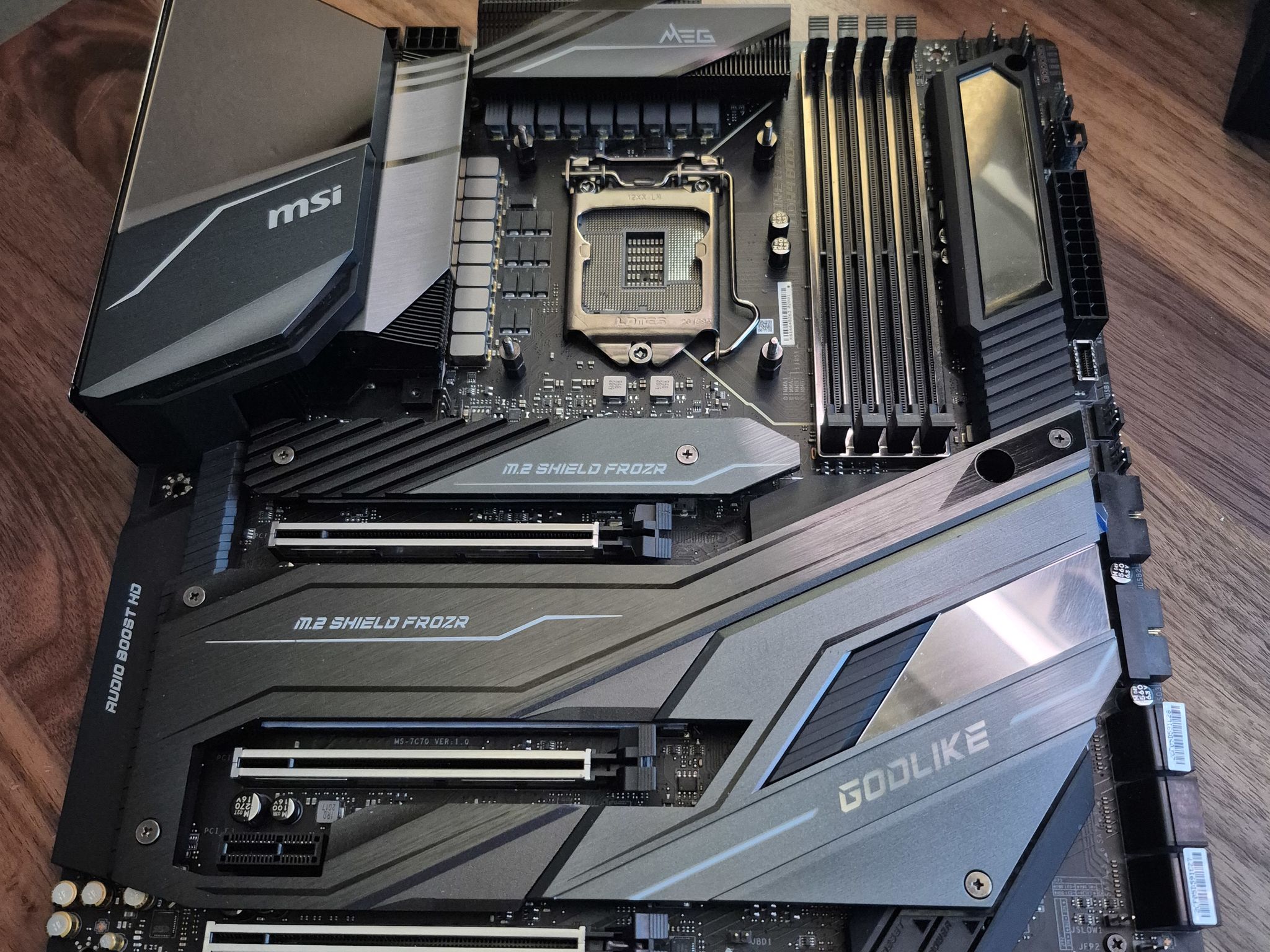 MSI MEG Z490 GODLIKE MOTHERBOARD (READ DESCRIPTION)