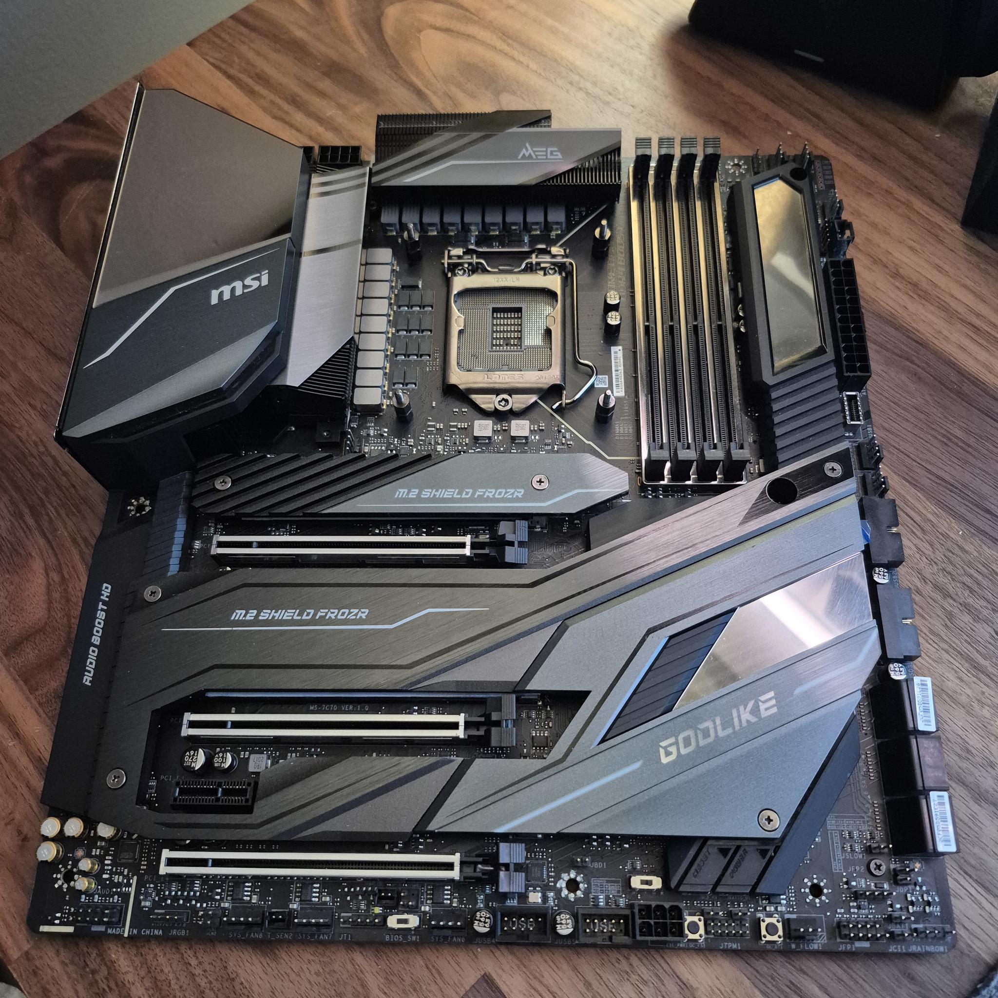 MSI MEG Z490 GODLIKE MOTHERBOARD (READ DESCRIPTION)