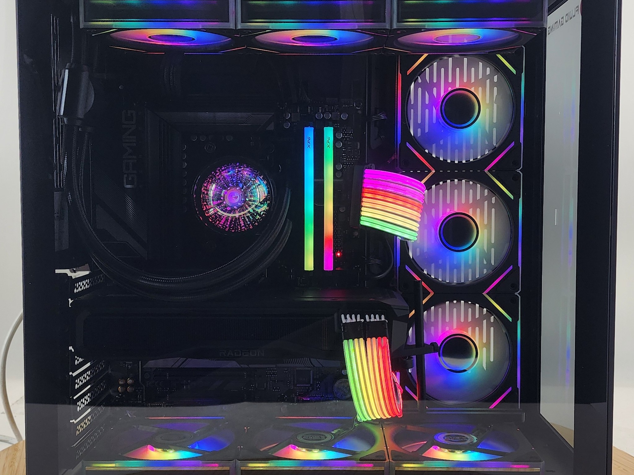 Gaming PC Ryzen 7 9700X 32GB RAM 1TB SSD RX 7900 XT 20GB Windows 11 Computer