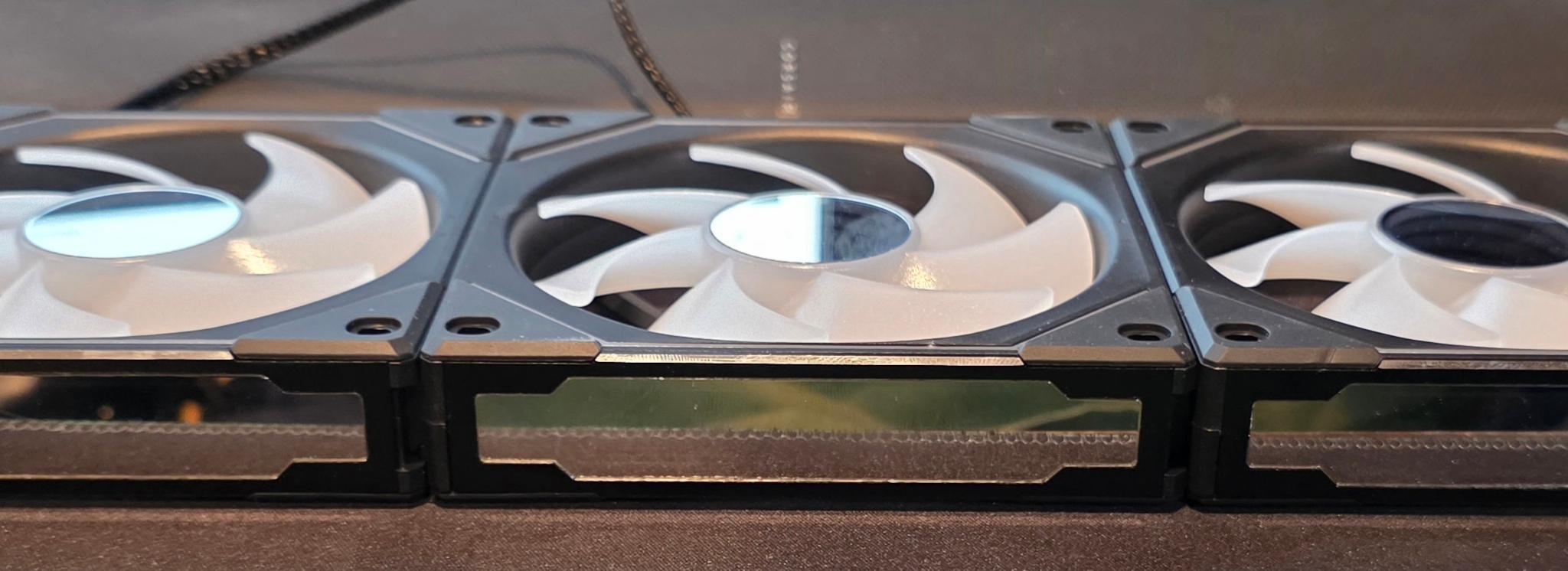 Lian Li UNI FAN SL-INF 120mm – NEW (No Original Box) 3X
