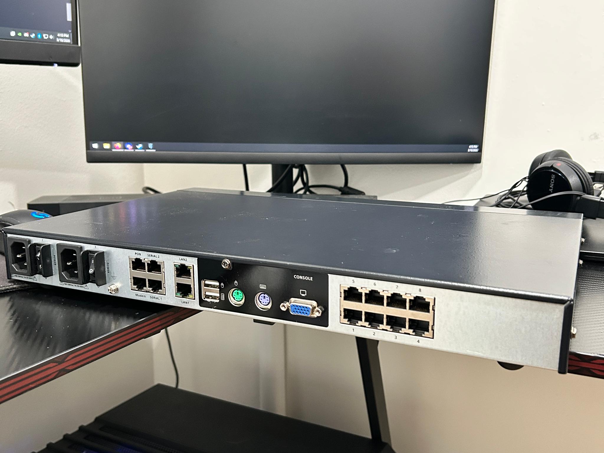 Aten - KN1108VA - ATEN KN1108VA KVM Over IP Switch-TAA Compliant - 8