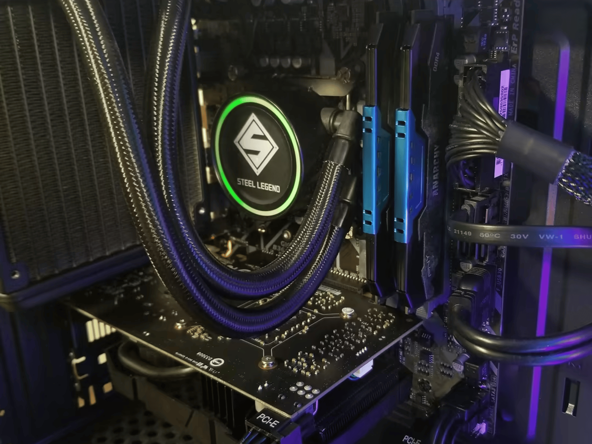 Intel Core i5 9400F // MSI GeForce GTX 1060 // PNY Anarchy 16GB