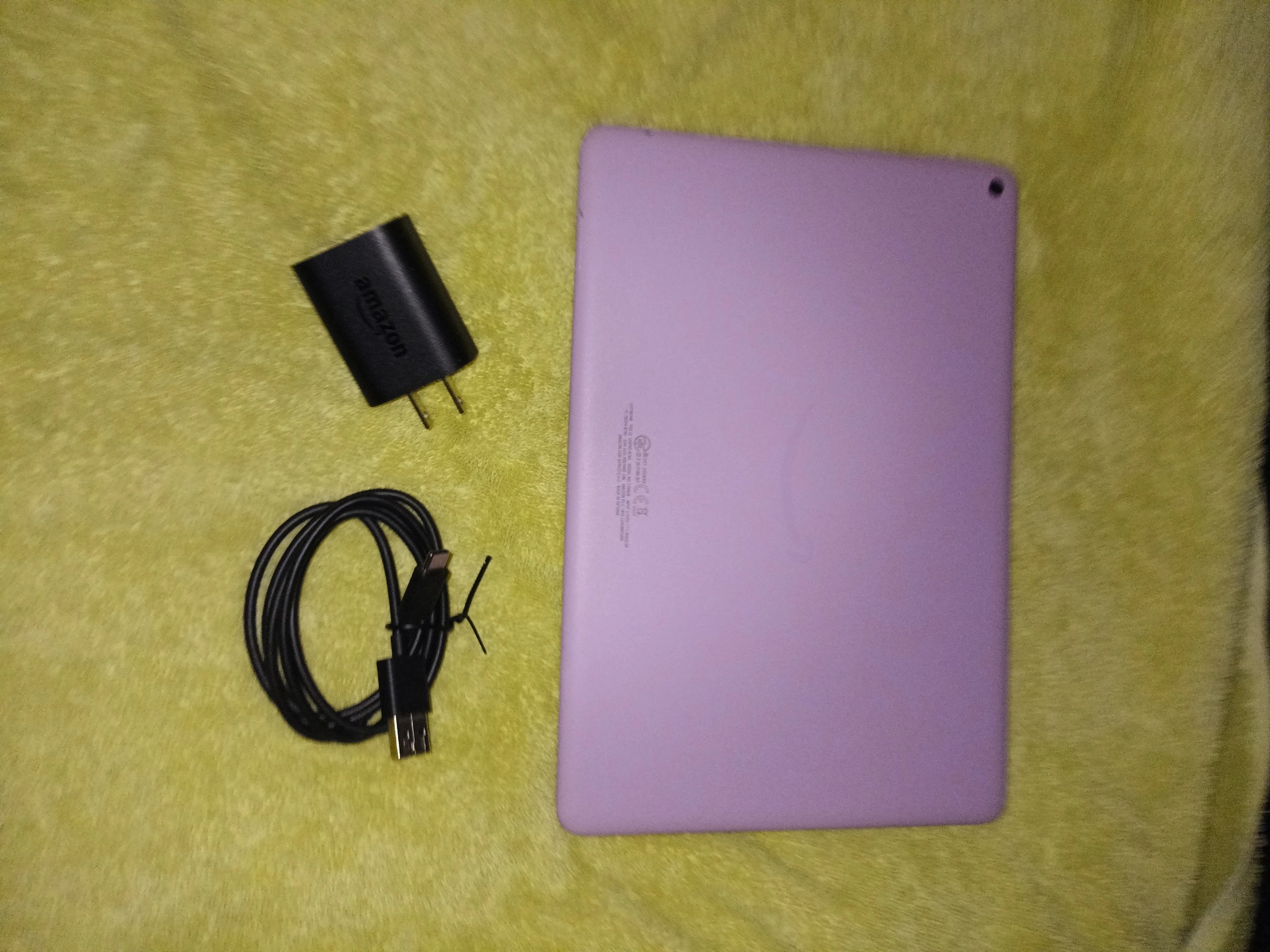 Debloated Fire HD 10 (11th gen) running Fire OS 7.3.2.3, Lavender