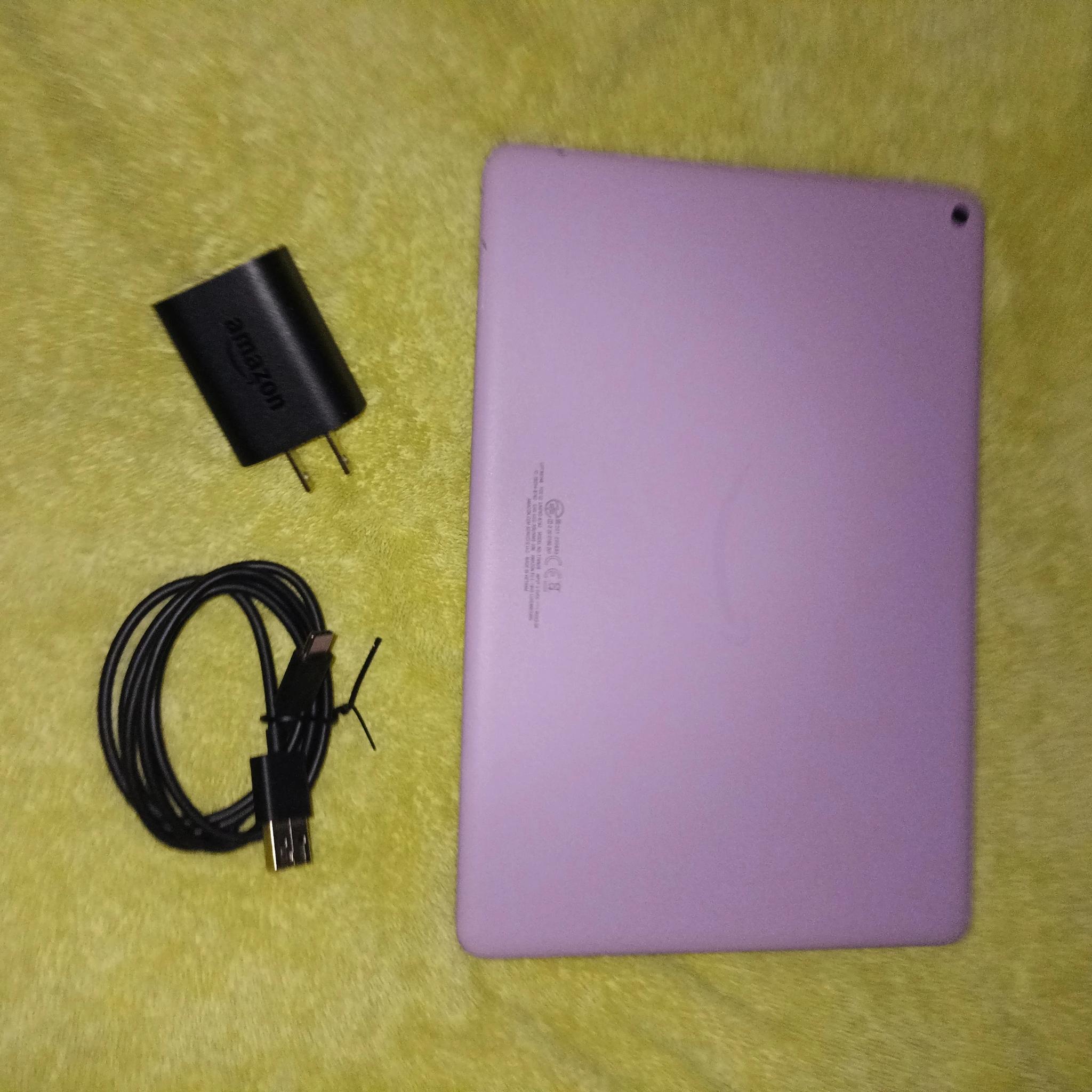 Debloated Fire HD 10 (11th gen) running Fire OS 7.3.2.3, Lavender