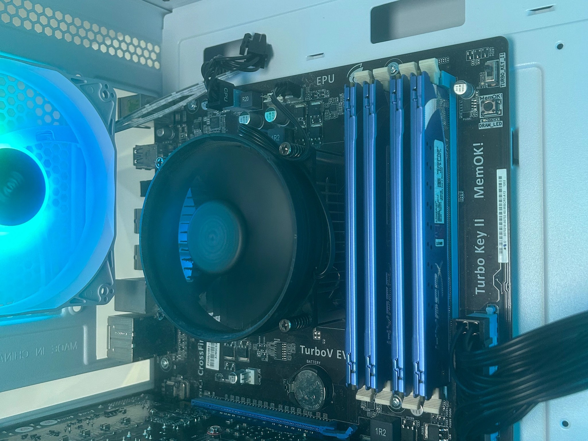 🥶❄️-Glacier Peak 2.0🥶❄️ - i7 870 GTX 970 16GB Ram 480GB SSD