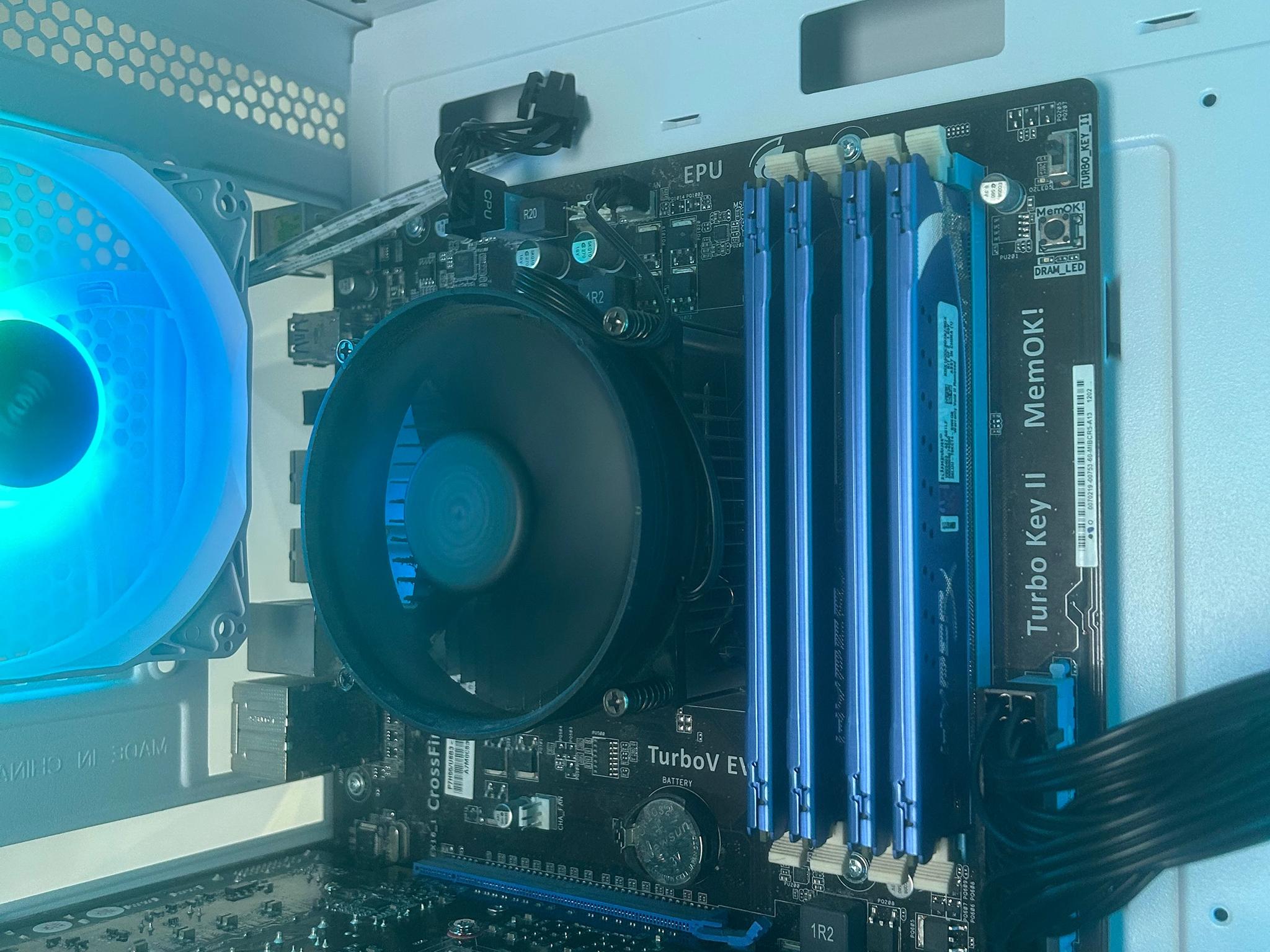 🥶❄️-Glacier Peak 2.0🥶❄️ - i7 870 GTX 970 16GB Ram 480GB SSD