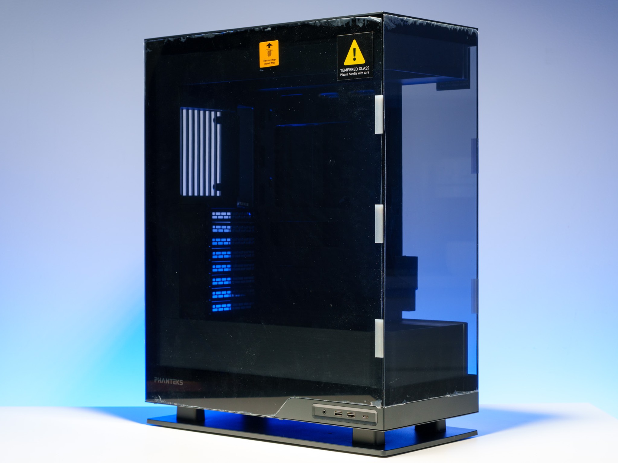 Phanteks Evolv X2 Mid-Tower Case – Panoramic Glass Showcase (Black)