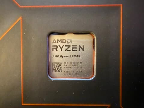 AMD Ryzen 9 7900X
