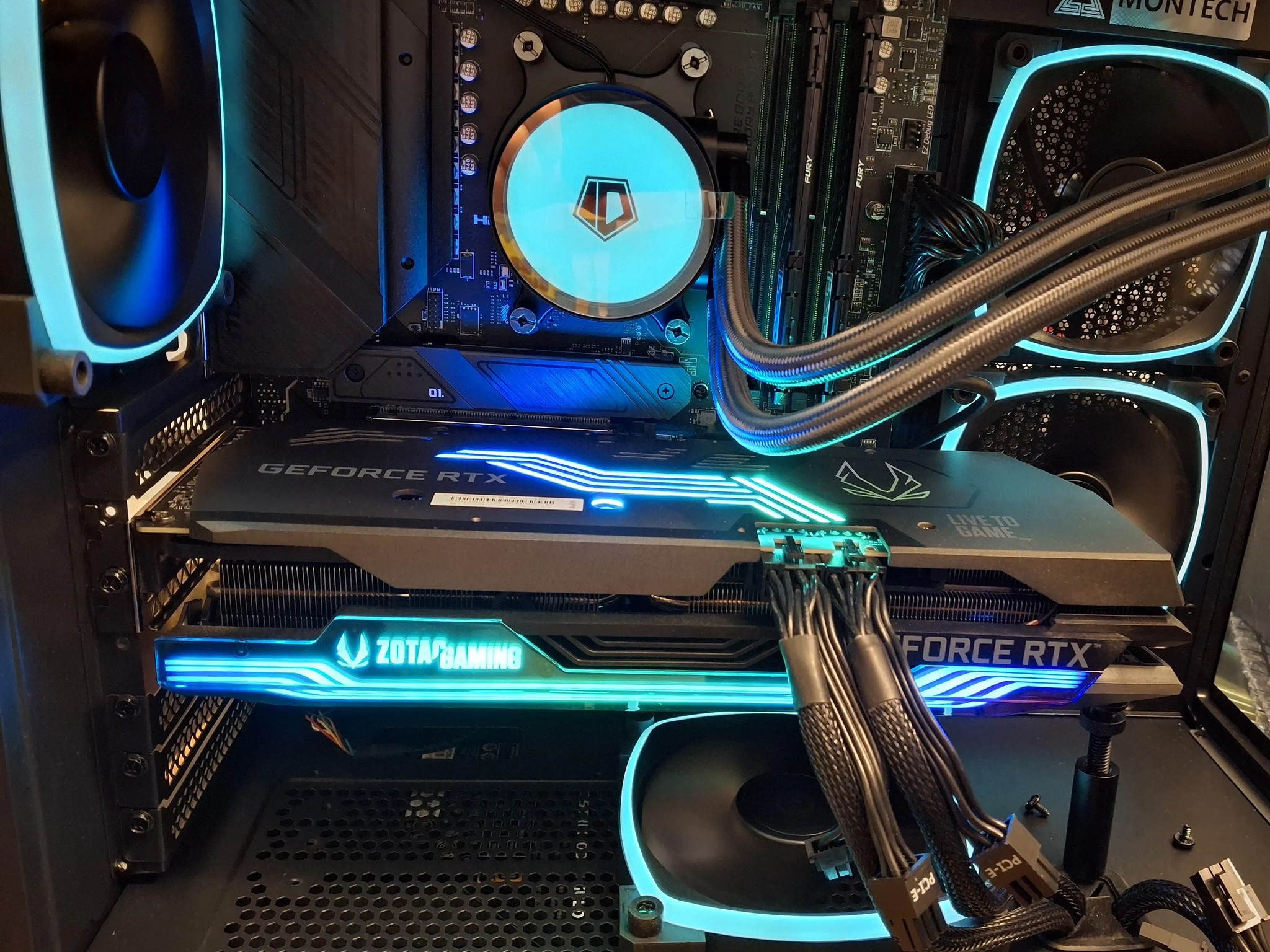 ZOTAC GAMING GeForce RTX 3080 Ti 12GB AMP Extreme Holo