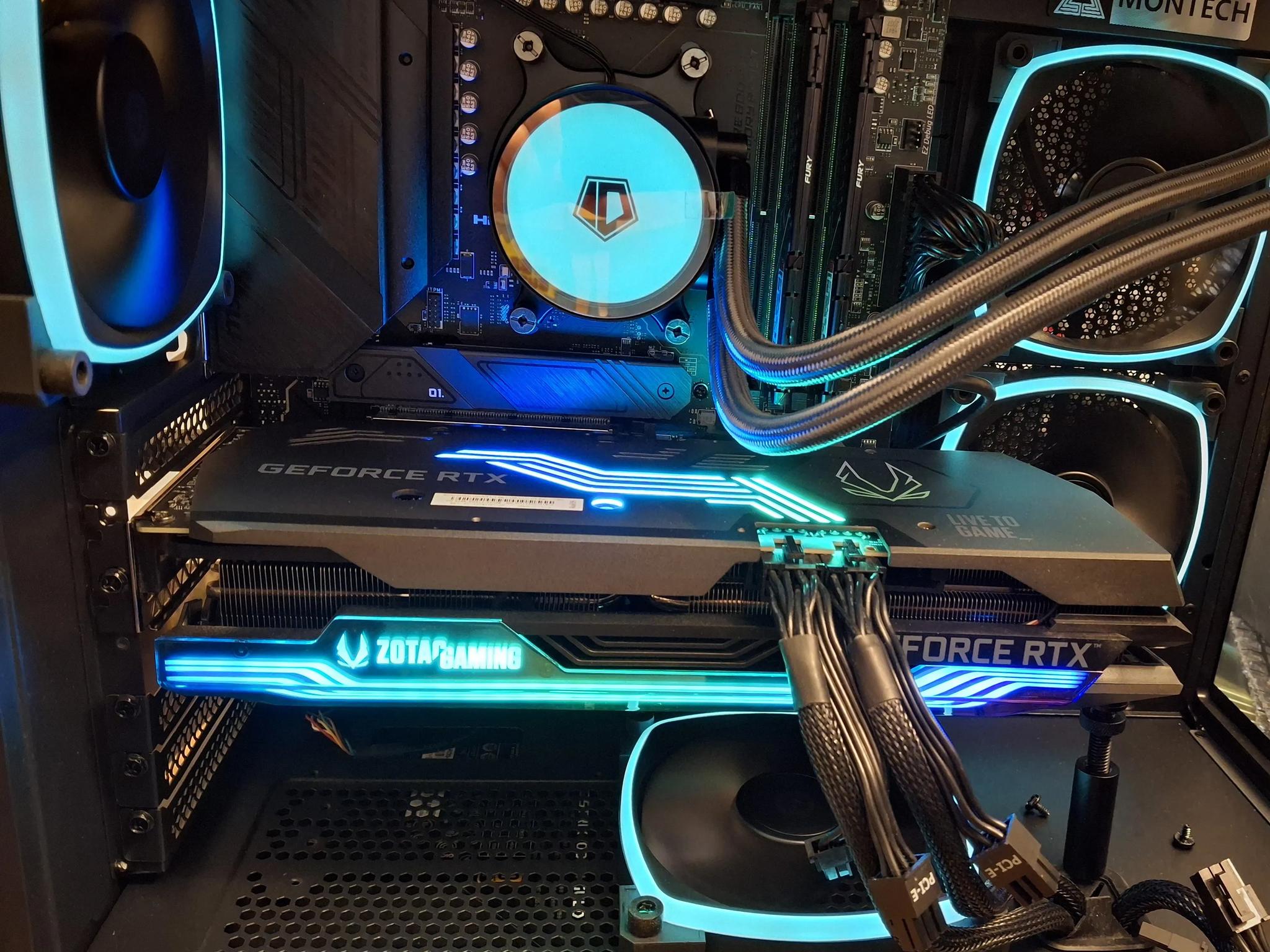 ZOTAC GAMING GeForce RTX 3080 Ti 12GB AMP Extreme Holo