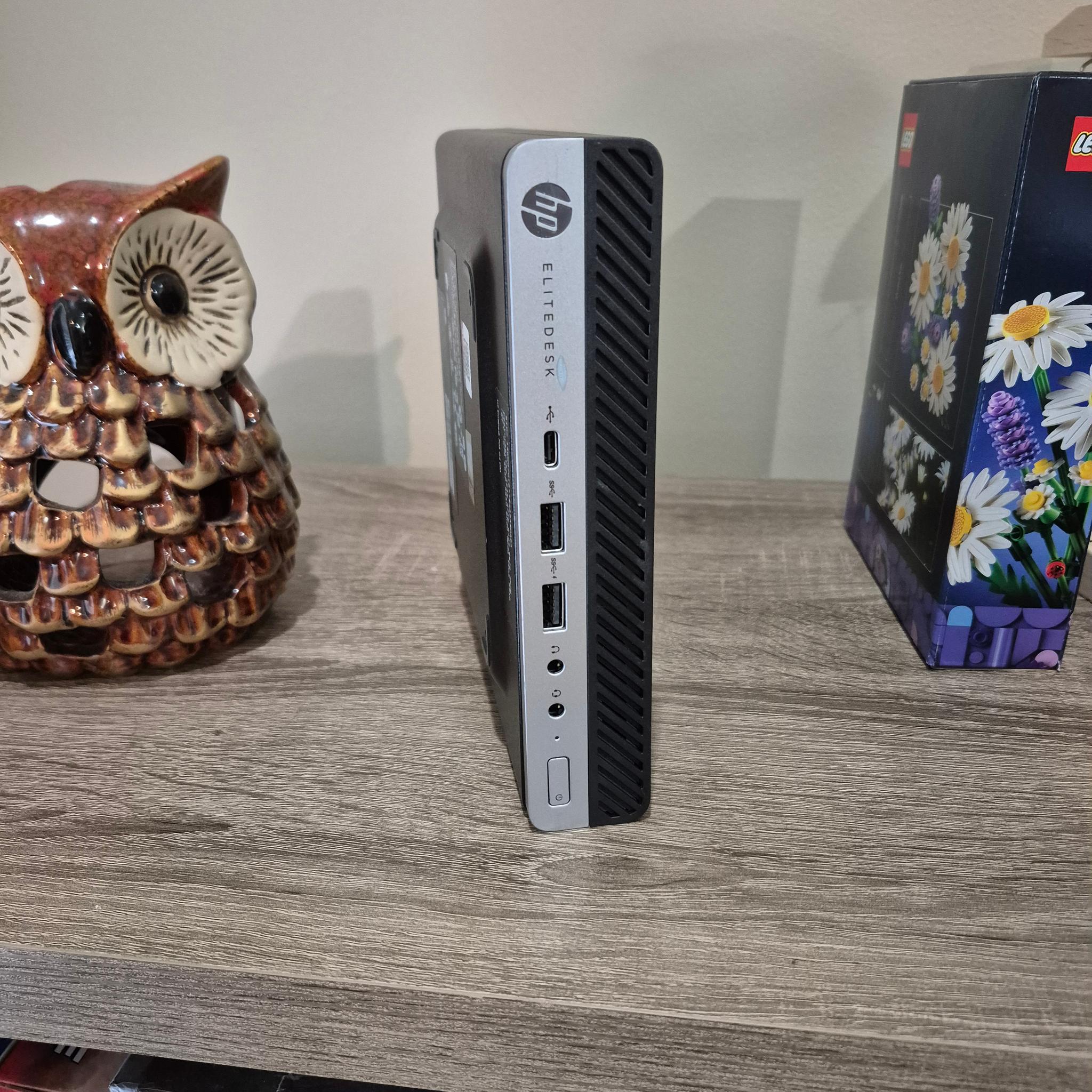 Ryzen Mini PC! | Ryzen 5 2400G, 16GB RAM, 256GB SSD, Win11