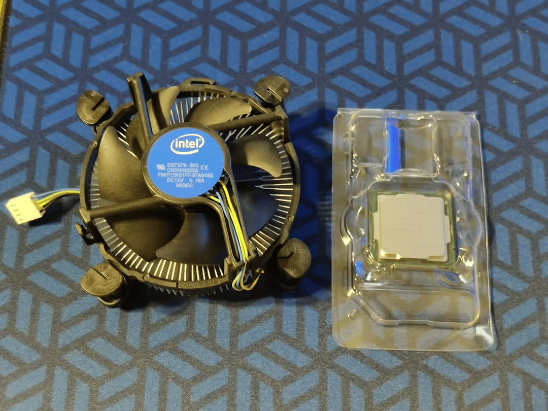 Intel i3 10100F - Lightly Used