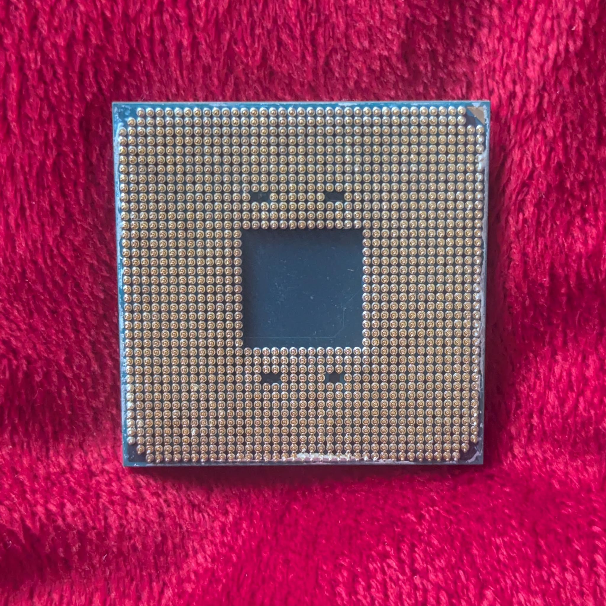 Repaired AMD Ryzen 7 1700 8-Core 3.0 GHz 16-Thread Processor