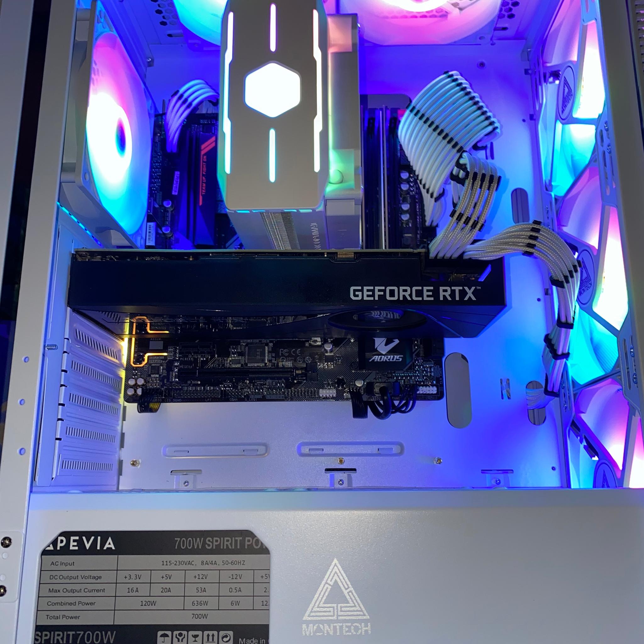 (White) Gaming PC| Ryzen 5 5600|RTX 3070 8GB| 32GB DDR4 3200MHz CL16|1TB M.2 NVMe SSD|Windows 11 Pro