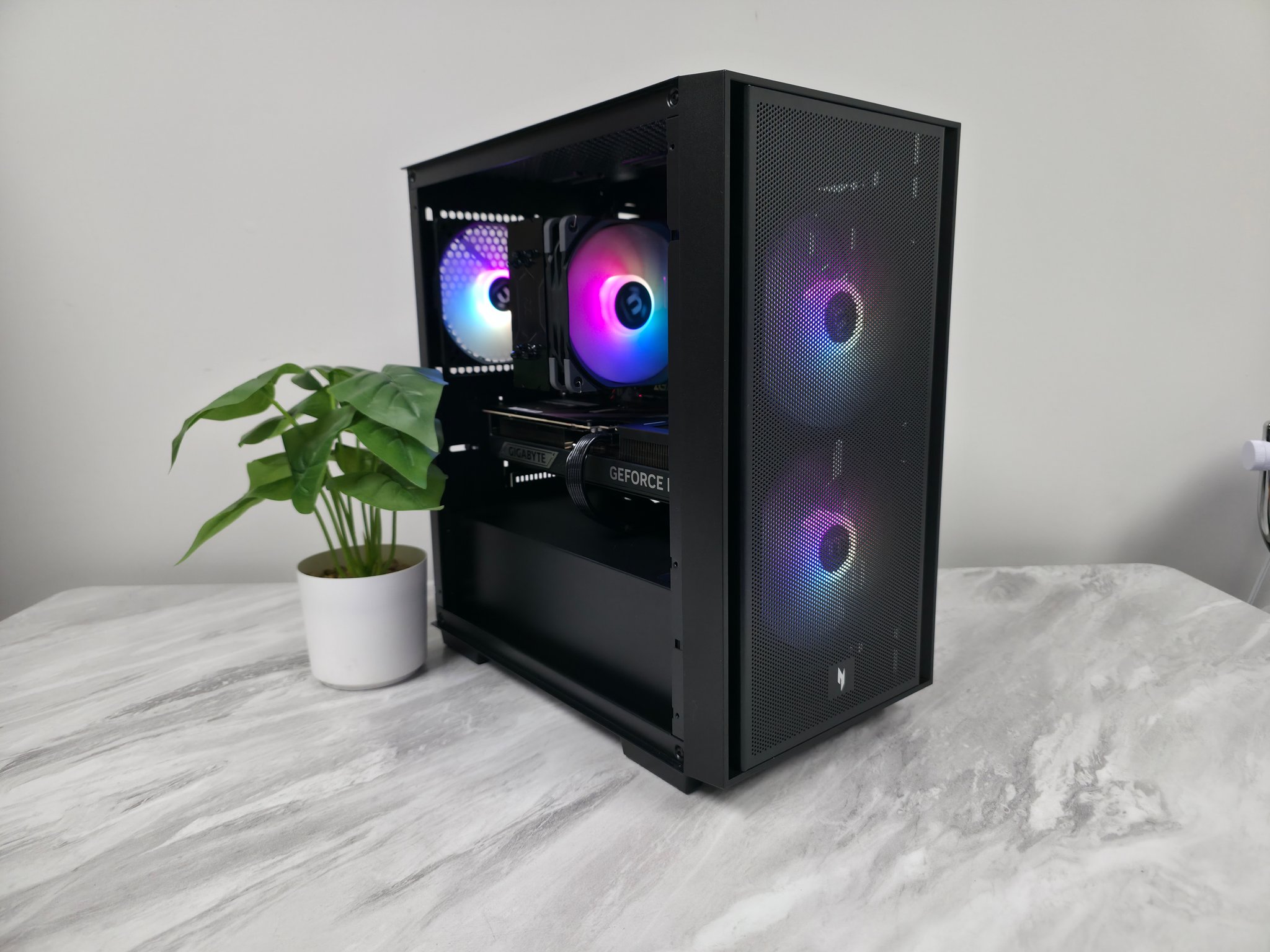 BCPC l 1440p / 4k Gaming PC Computer l Ryzen 9 7900 l RTX 5070TI 16GB l 32GB DDR5 6000MHZ