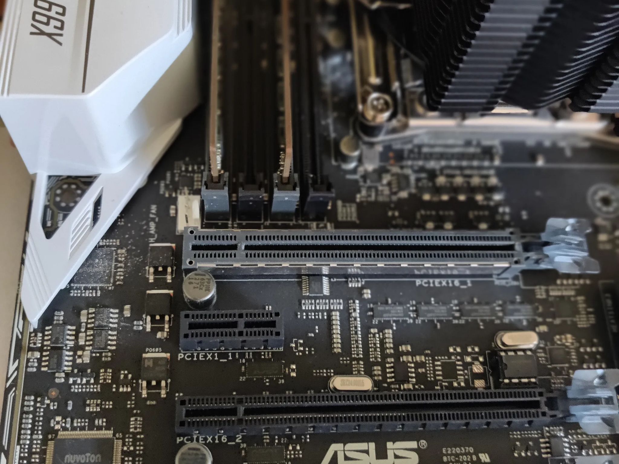 Asus X-99 combo
