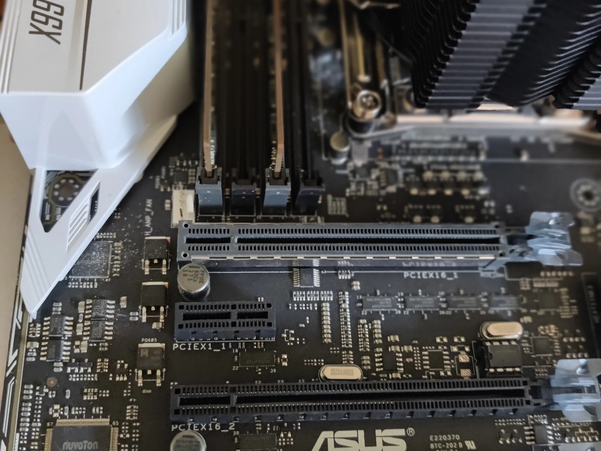 Asus X-99 combo