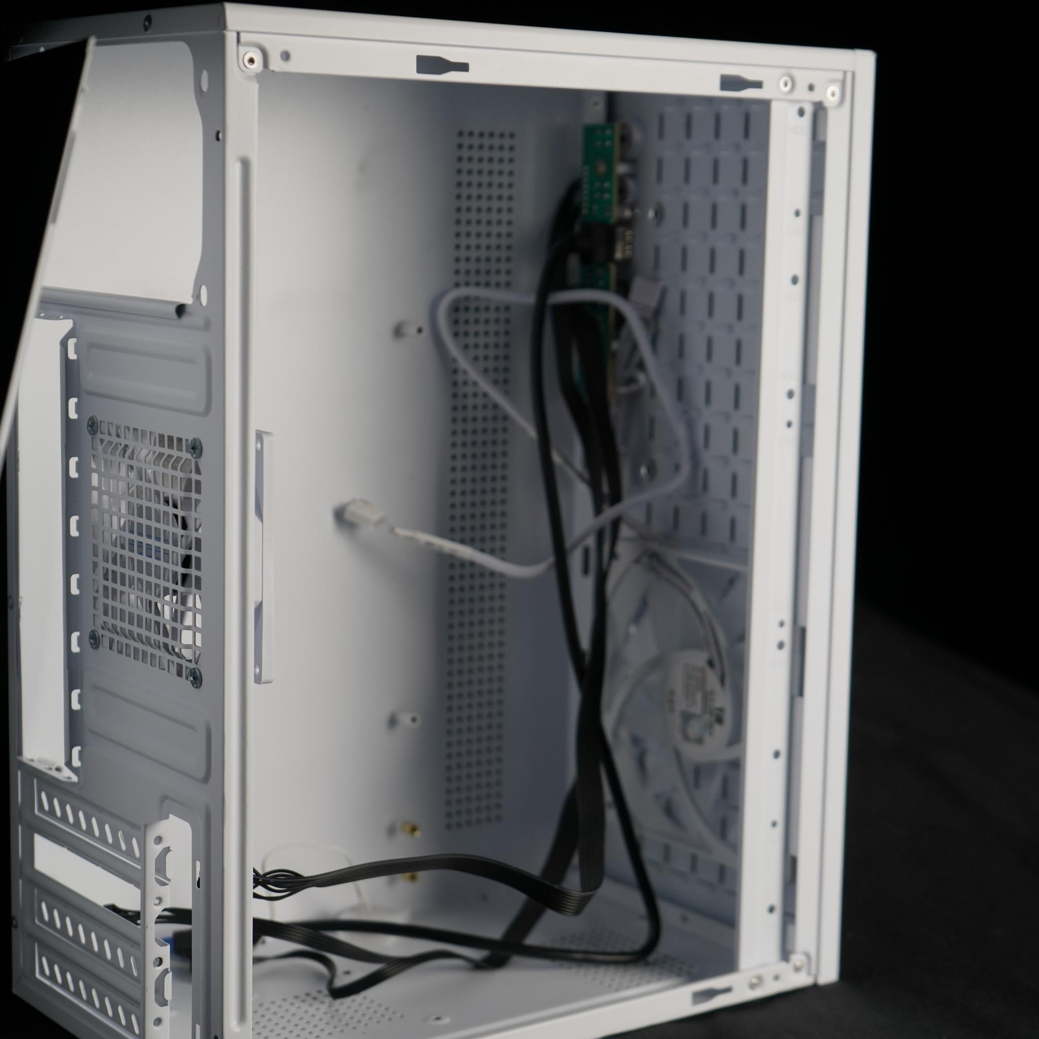 Gaming pc case (Supports MATX Motherboard)