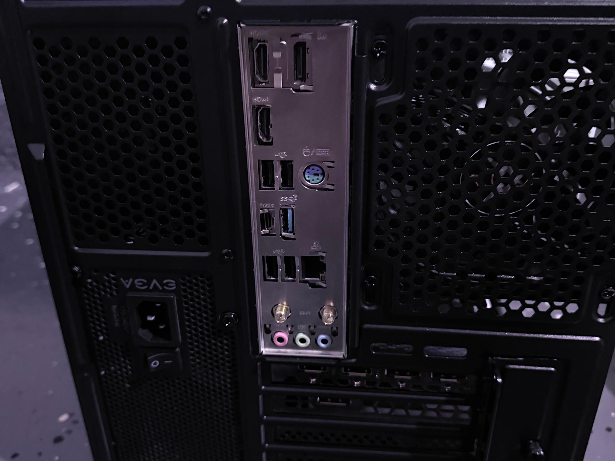 ⚪️"Ghost Spectrum"🌈| 1440p Gaming | RTX 3080 | i7 11700 | 32GB Ram | 1TB SSD | Free ShIpping