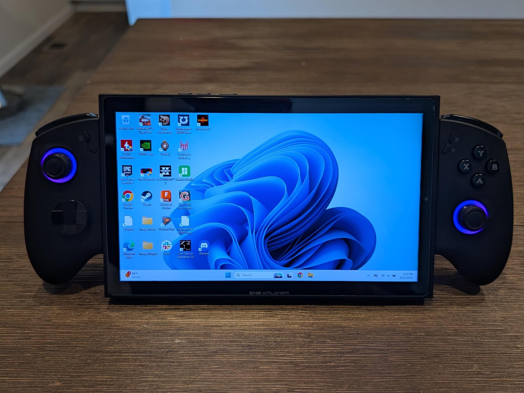 OneXPlayer X1 Mini 8840U Gaming Handheld / Tablet / Laptop | 32GB | 2TB SSD