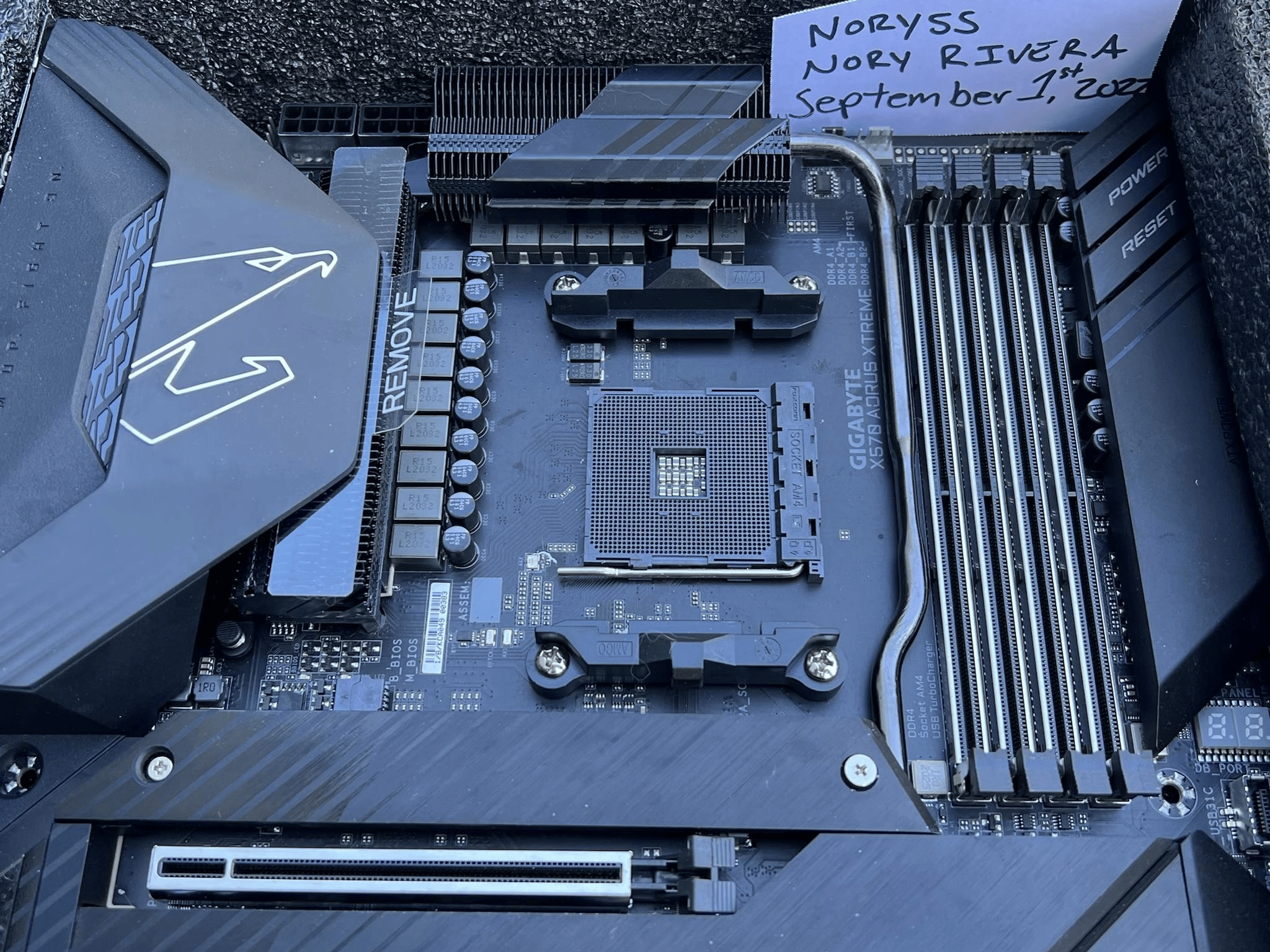 Gigabyte X570 Xtreme