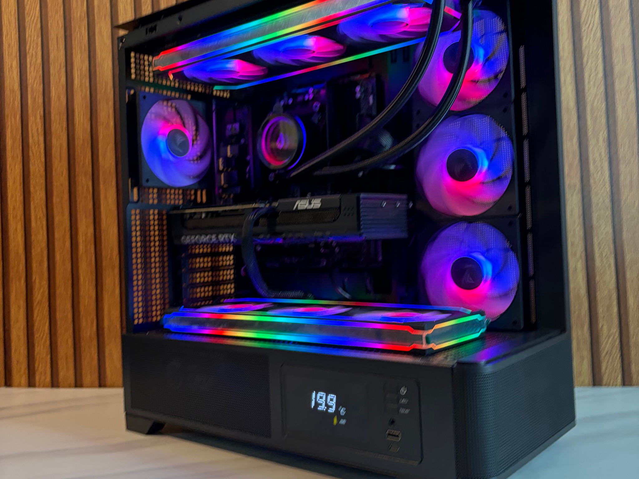 RTX 5070 | RYZEN 5 7600x | 16GB DDR5 | 750W PSU | 1TB SSD| 360MM AIO
