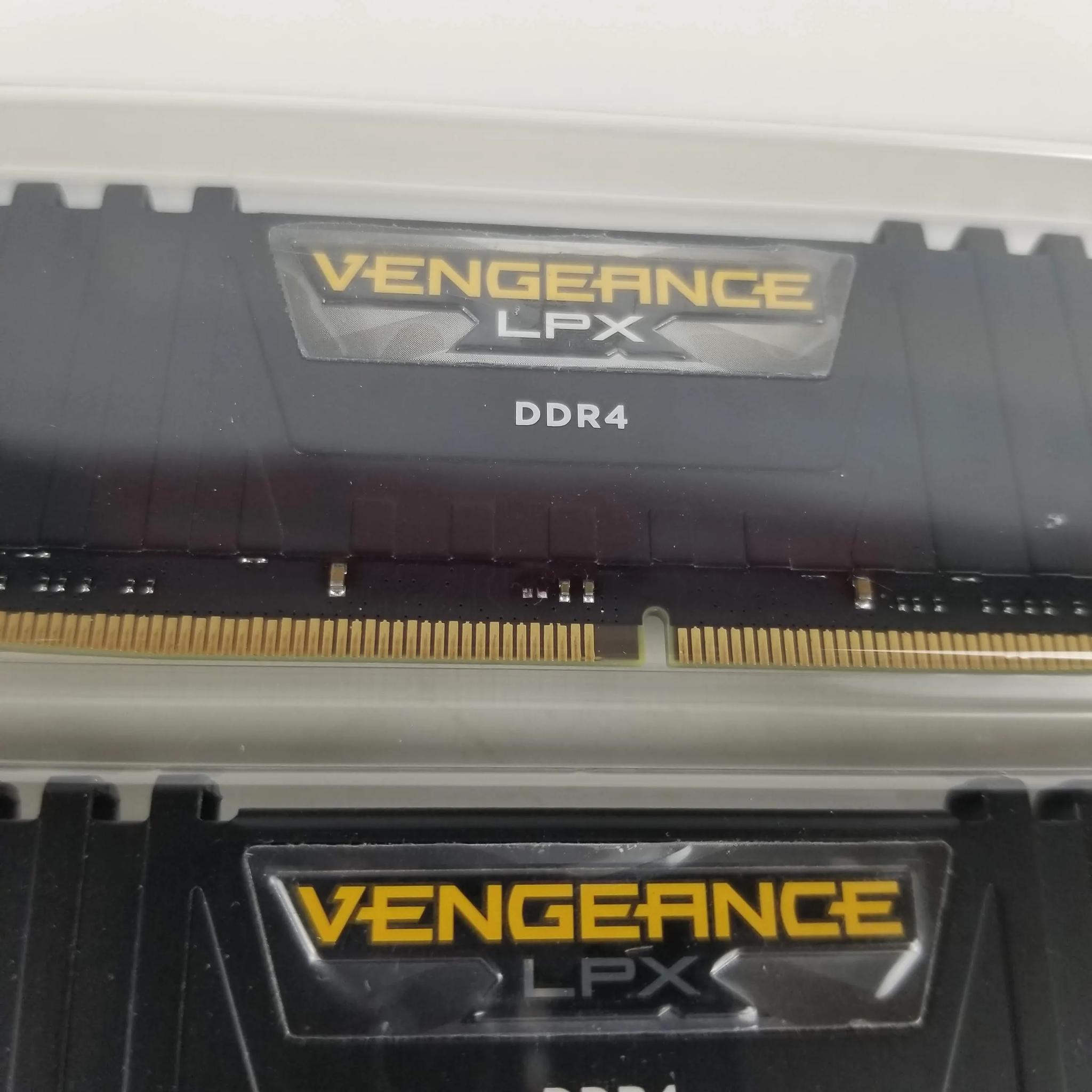 Corsair Vengence DDR4 2x16gb 32gb memory 2133mhz