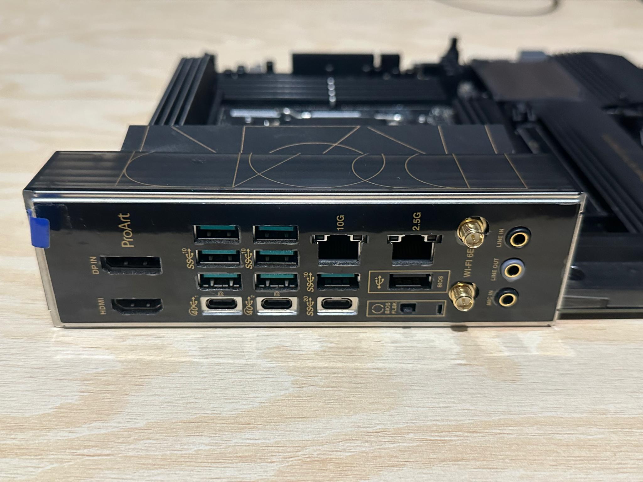 ASUS ProArt X670E-CREATOR WiFi