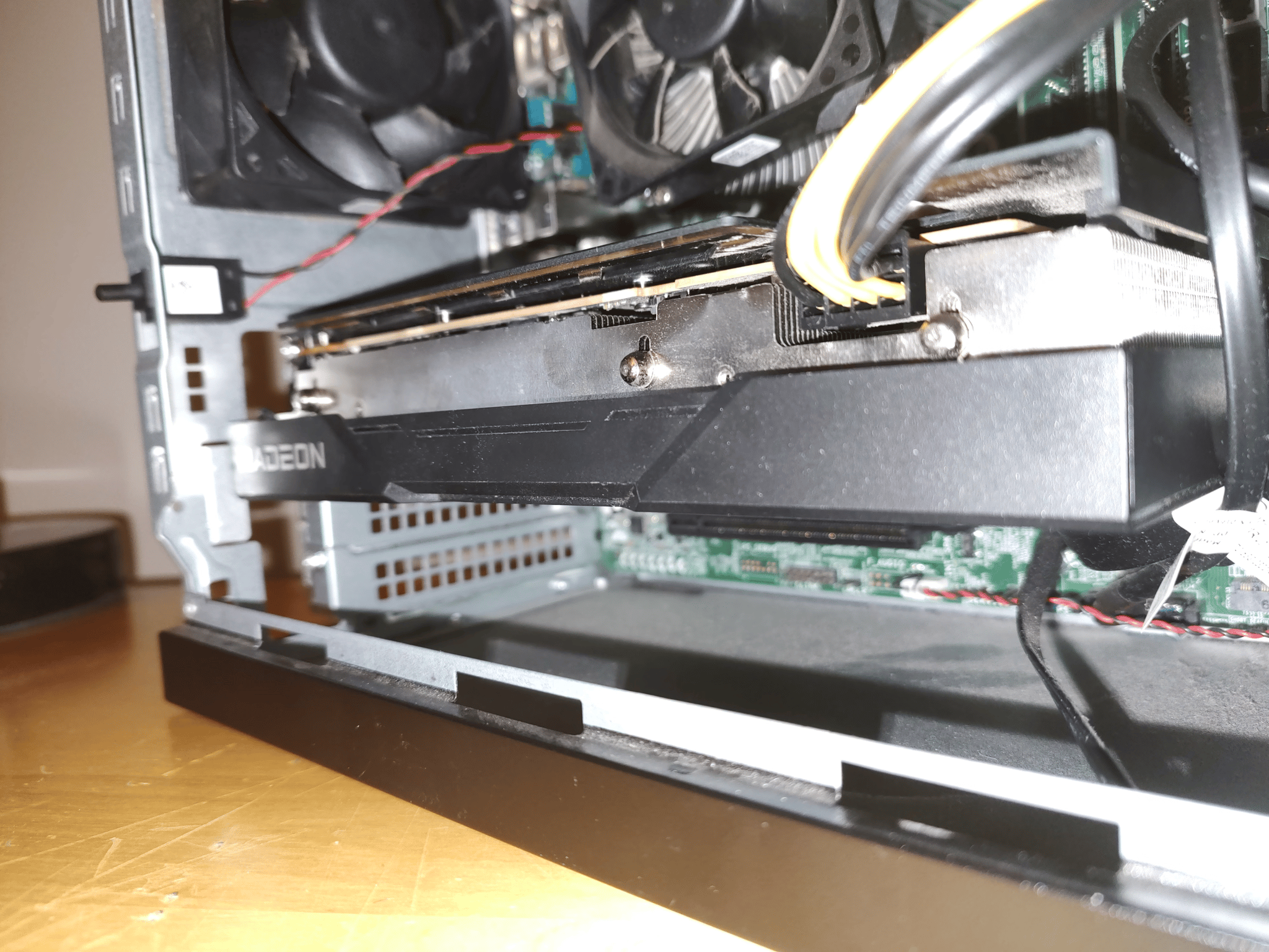 Gaming PC - i7 6700 Equiv. Xeon, RX 6600xt, 16GB RAM / 500GB SSD