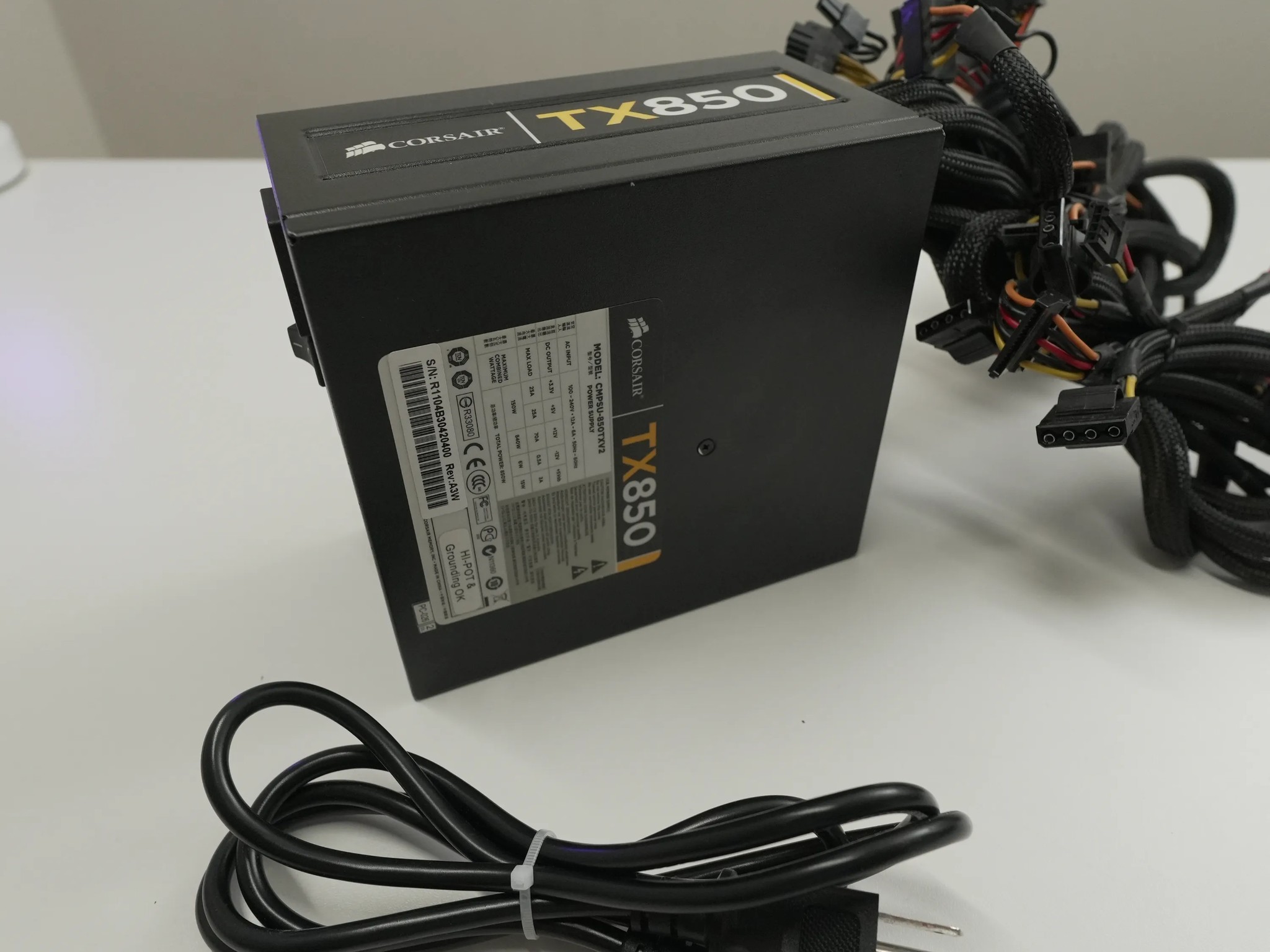 Corsair TX850 Power supply w/ power cord