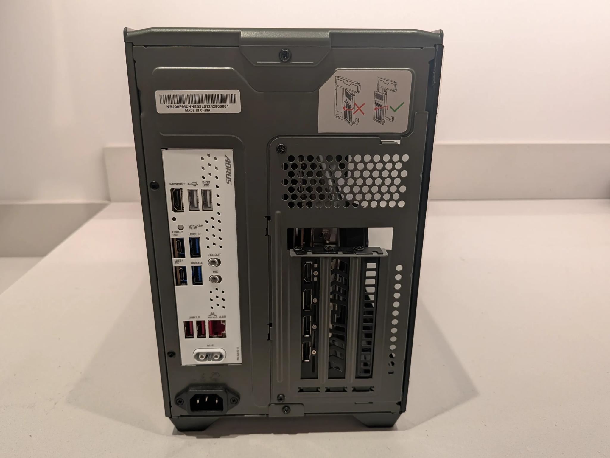 Devilman 😈 - Ryzen 5 9600X, RX 7800 XT, 32 GB DDR5, 2 TB Gen 4 NVME, Liquid Cooled, RGB