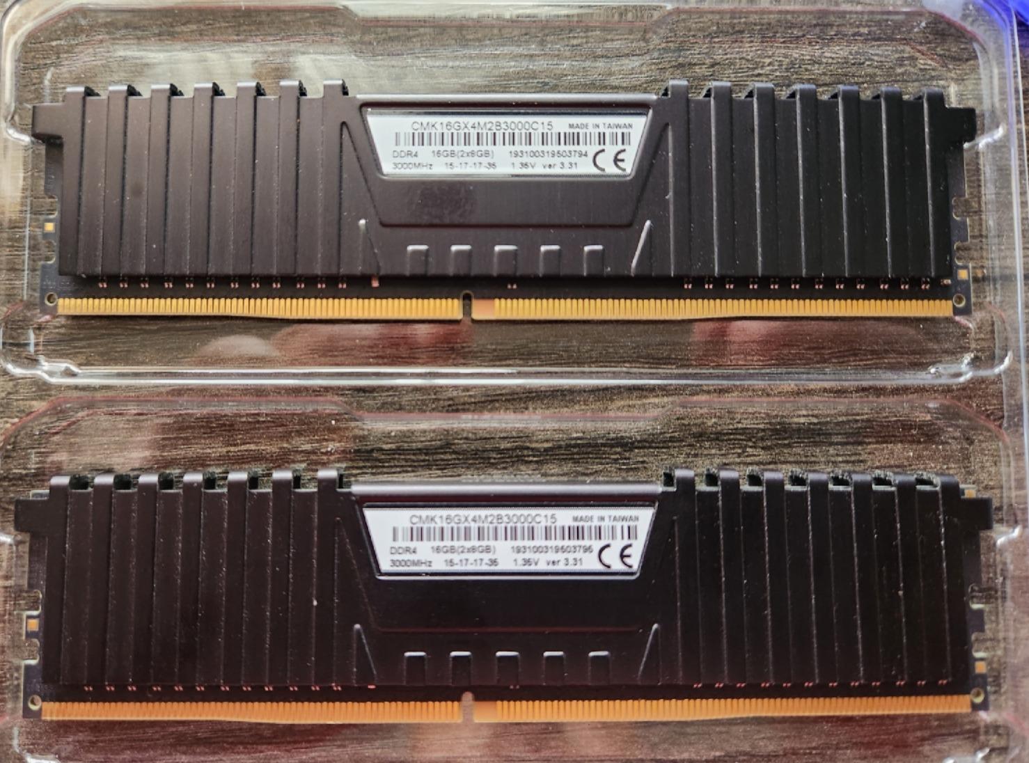 Corsair Vengeance LPX 16GB (2x8GB) DDR4 DRAM 3000MHz C15