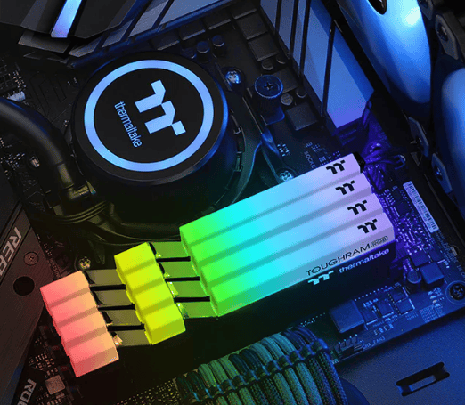 Thermaltake DDR4 3600 Mhz 16GB (2x8GB) CL18 (18-19-19-39) @1.35V