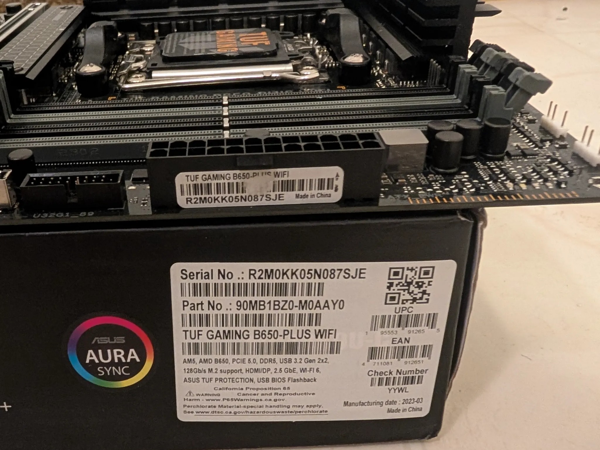 ASUS TUF GAMING B650-PLUS WIFI AM5, ATX motherboard, PCIe® 5.0 M.2 , DDR5