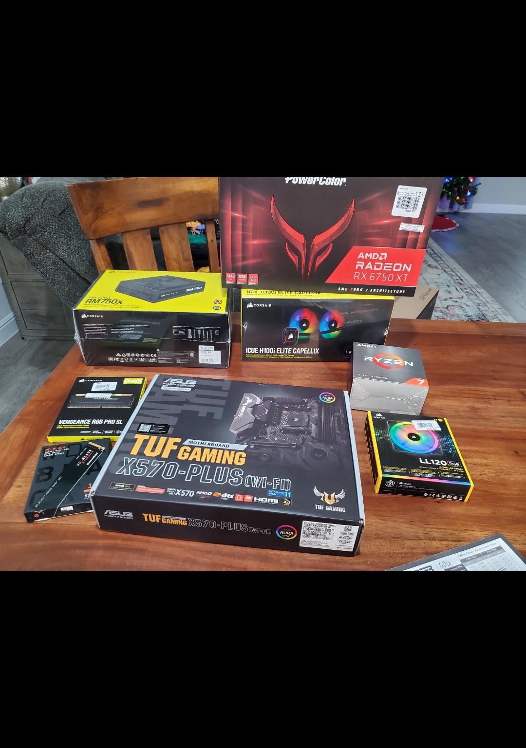 AMD 5800X, RED DEVIL RX6750XT 12G, 1TB, 32G CORSAIR VENGEANCE, TUF GAMING X570-PLUS WIFI, LIAN LI