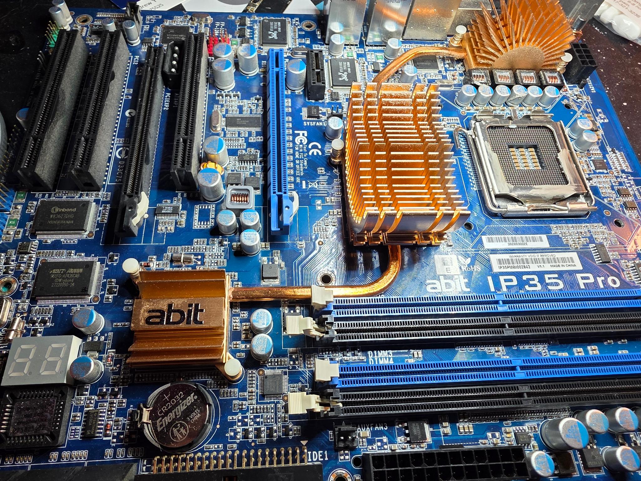 abit IP35 Pro