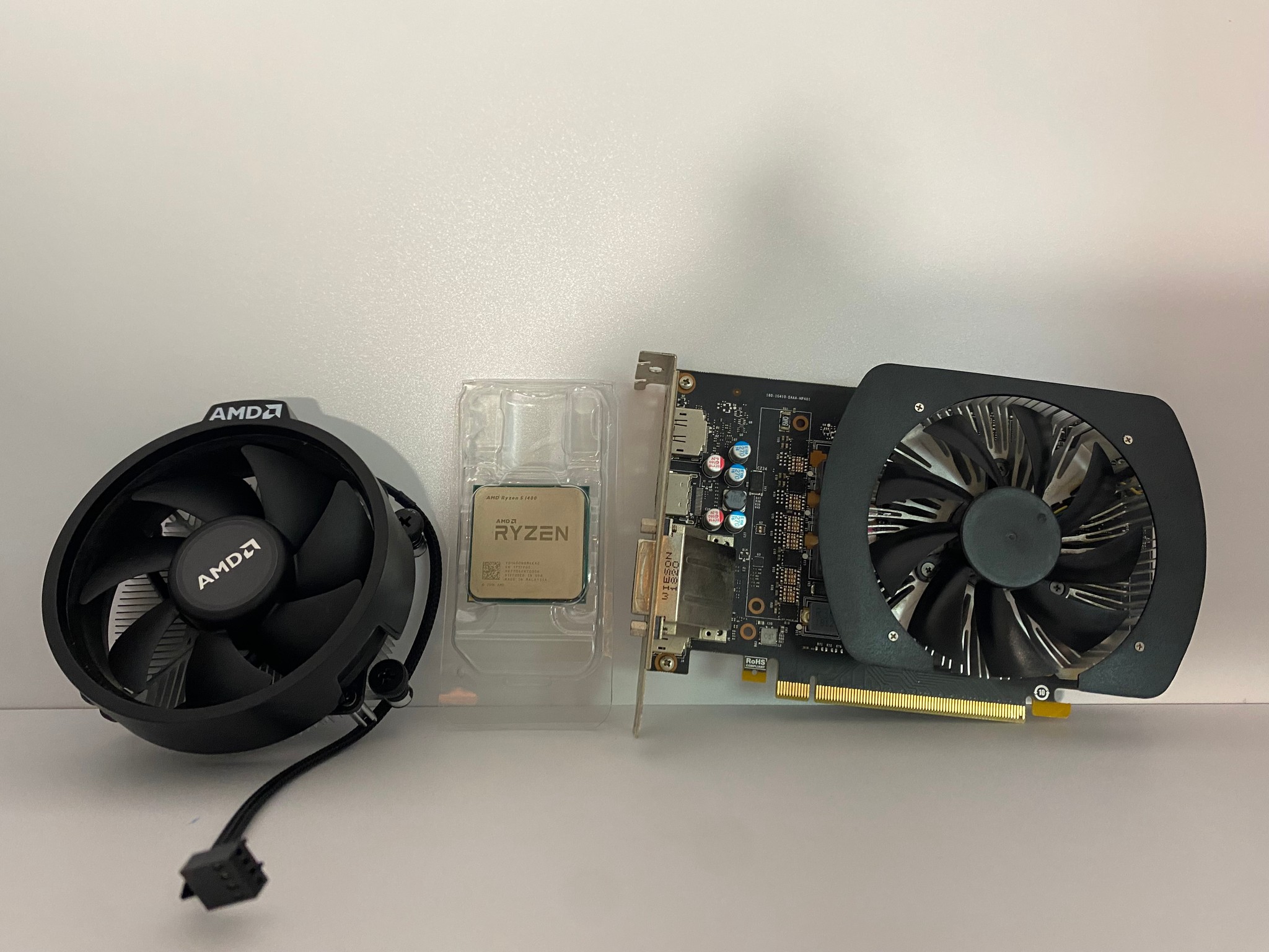 Gtx 1060 Ryzen 5 1400 and Stock Cooler Combo