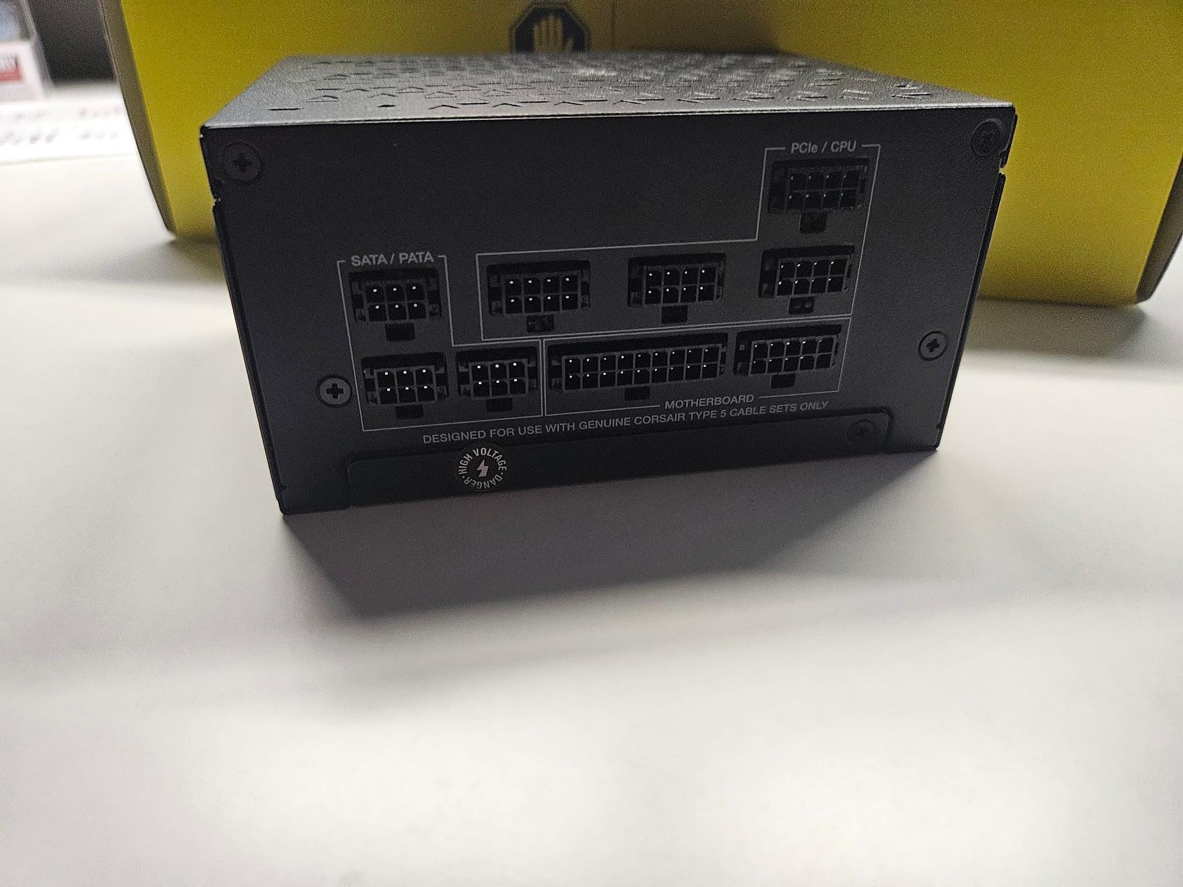 Corsair SF750