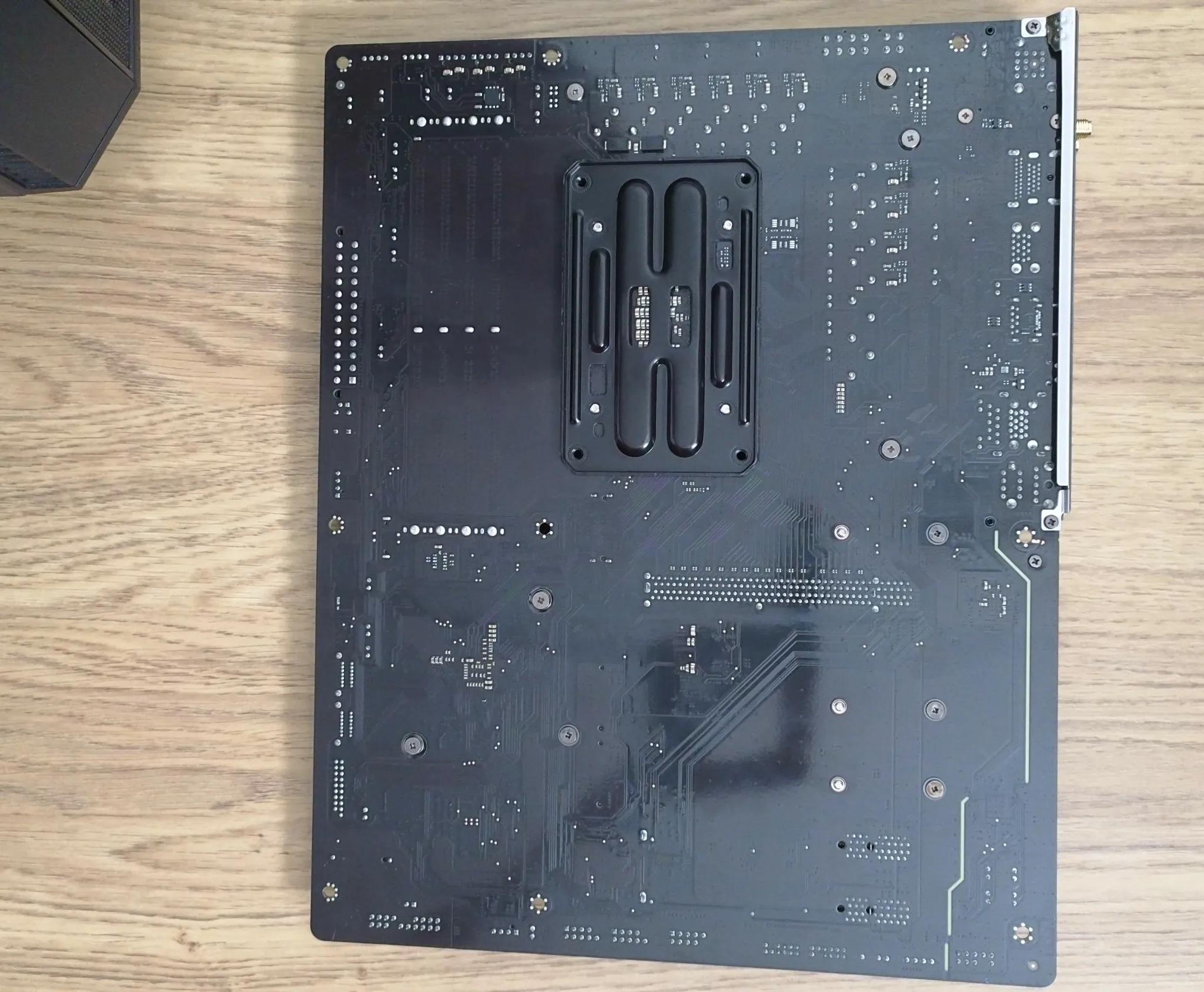 Gigabyte B650 Gaming X AX V2 AMD AM5 7000 8000 and 9000 series