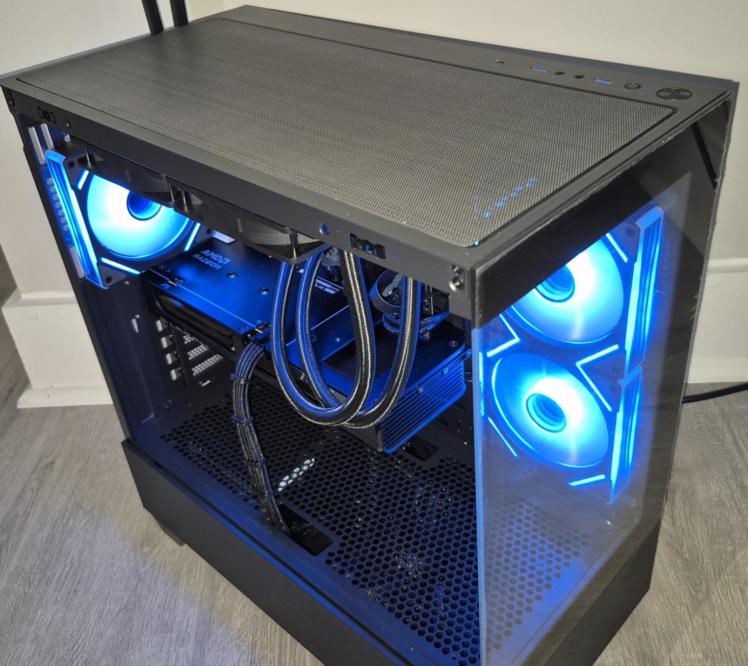 1440p Gaming Desktop PC, Intel i5 14600k, AMD RX 9600 XT 16 GB, 1TB SSD, 32GB DDR4