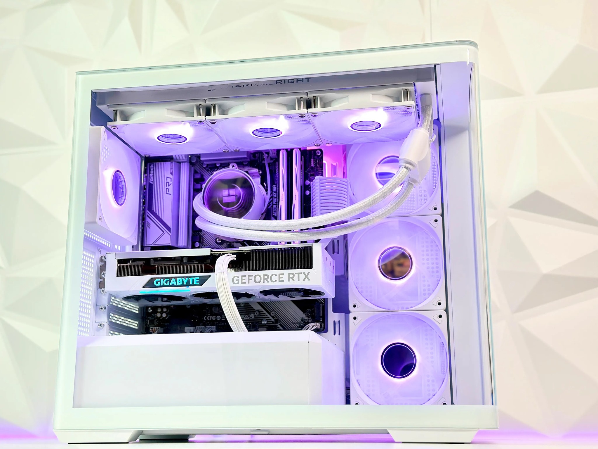 🧊🥶🧔‍♂️Iceman❄️Liquid Cooled Gaming PC❄️Nvidia RTX 4070 Ti 12GB❄️AMD Ryzen 7 7700❄️32GB DDR5