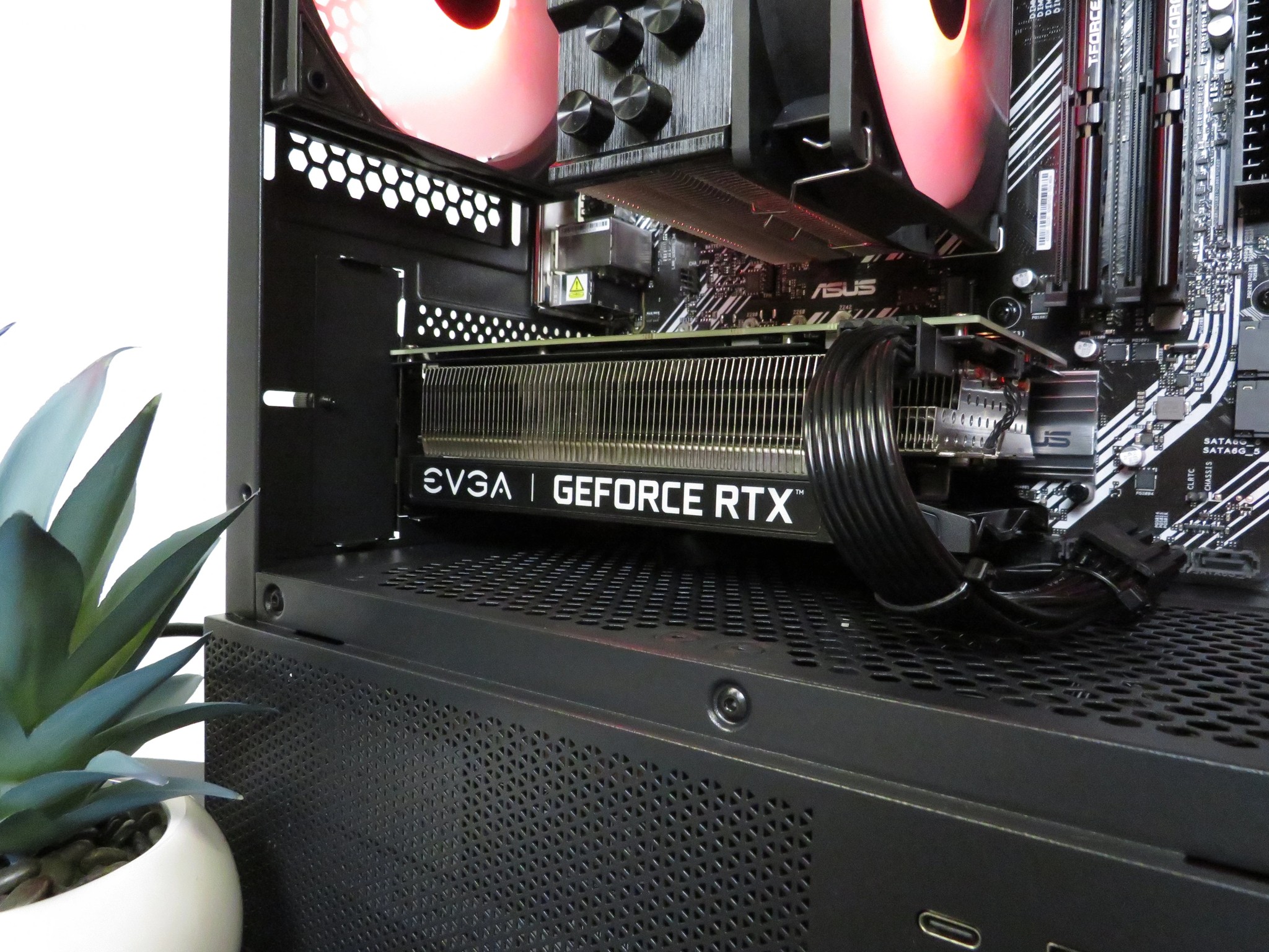 Beginner Streamer and Gamer: Ryzen 5 2600X + RTX 2060 + 16 GB DDR4 RAM + 1 TB SSD