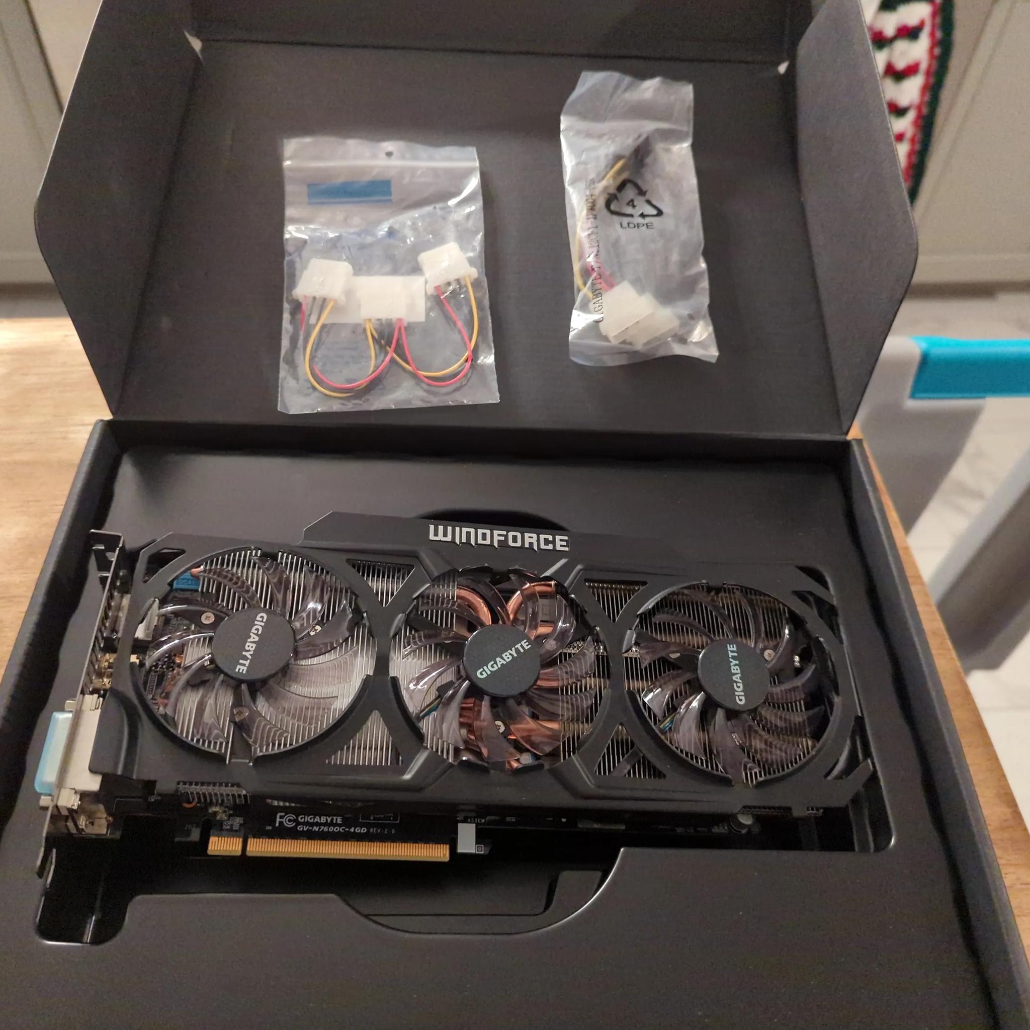 Gigabyte WINDFORCE GV-N760OC-4GB