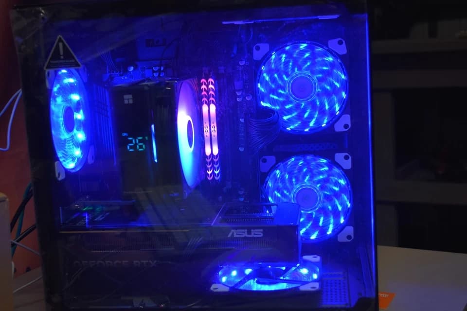 Gaming PC RYZEN 5500 GPU RTX 5060 8GB RAM 32GB RGB 1TB NVME PSU 700 Watts Wi-fi