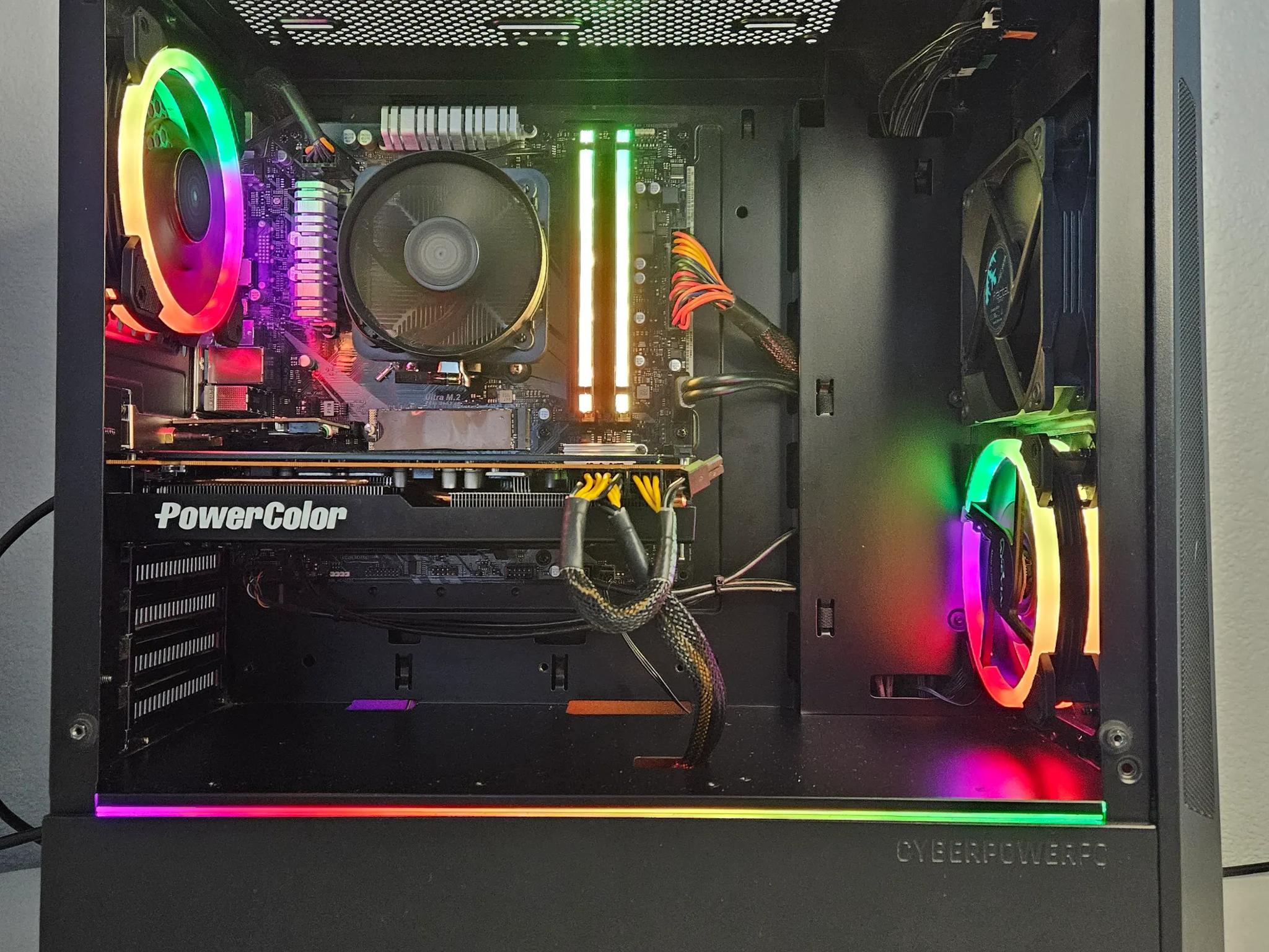 Gaming PC Ryzen 5 3600 RX 5700XT 16GB RAM 512GB SSD WI-FI