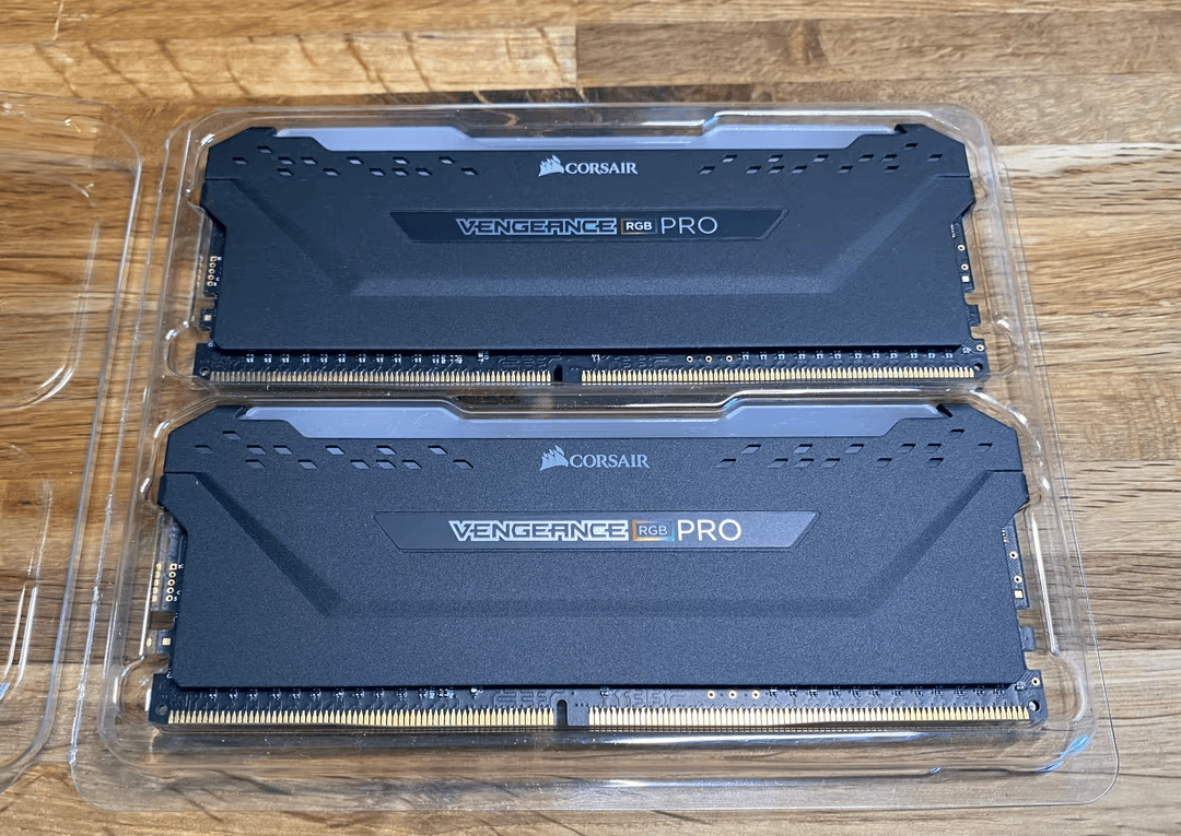 Corsair Vengeance Rgb Pro 16GB (2x8GB) DDR4 3200MHz C16 Ram