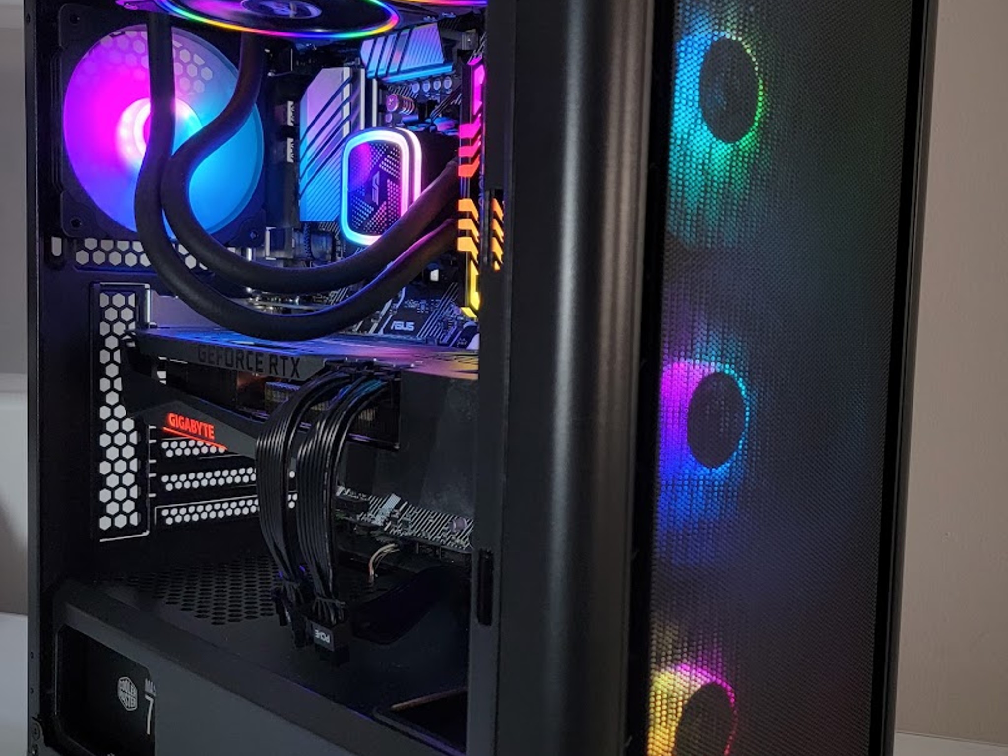 SALE! Gaming/Streaming PC - Ryzen 7 5800x | RTX 3070 Ti | 32gb DDR4 3600mhz | 1tb NVMe SSD