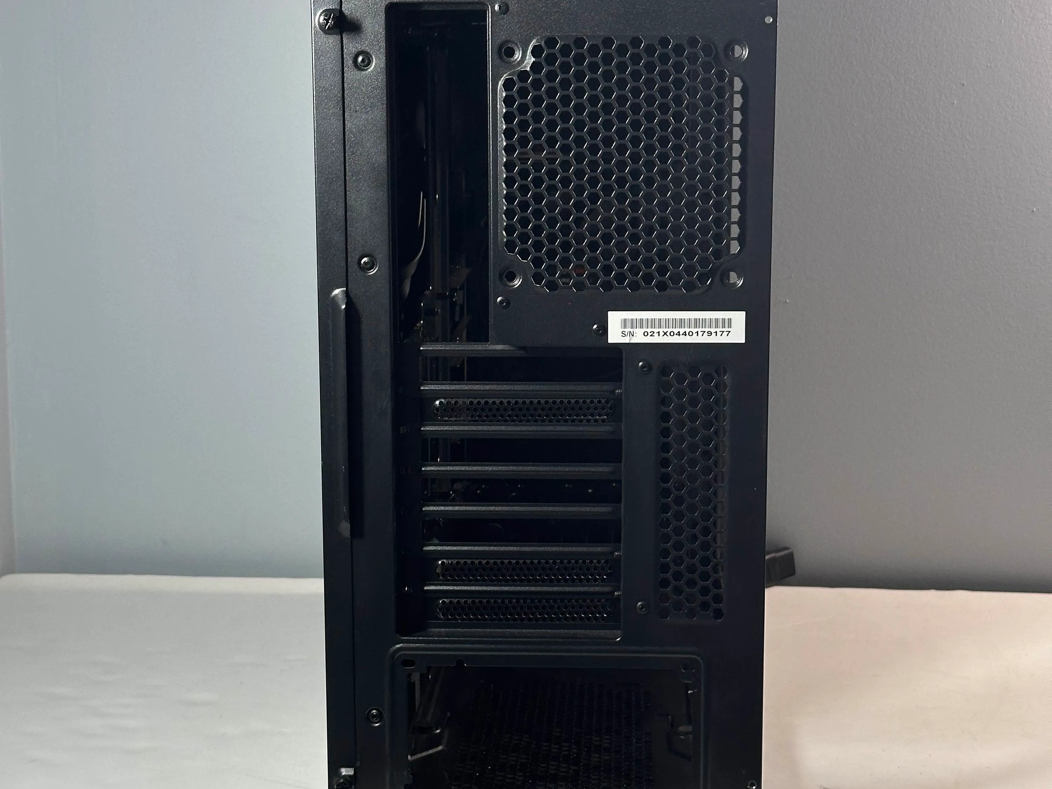 BeQuiet! Pure Base 600 Silent ATX Mid Tower Computer case W/ 1 140mm Fan FREE SHIPPING