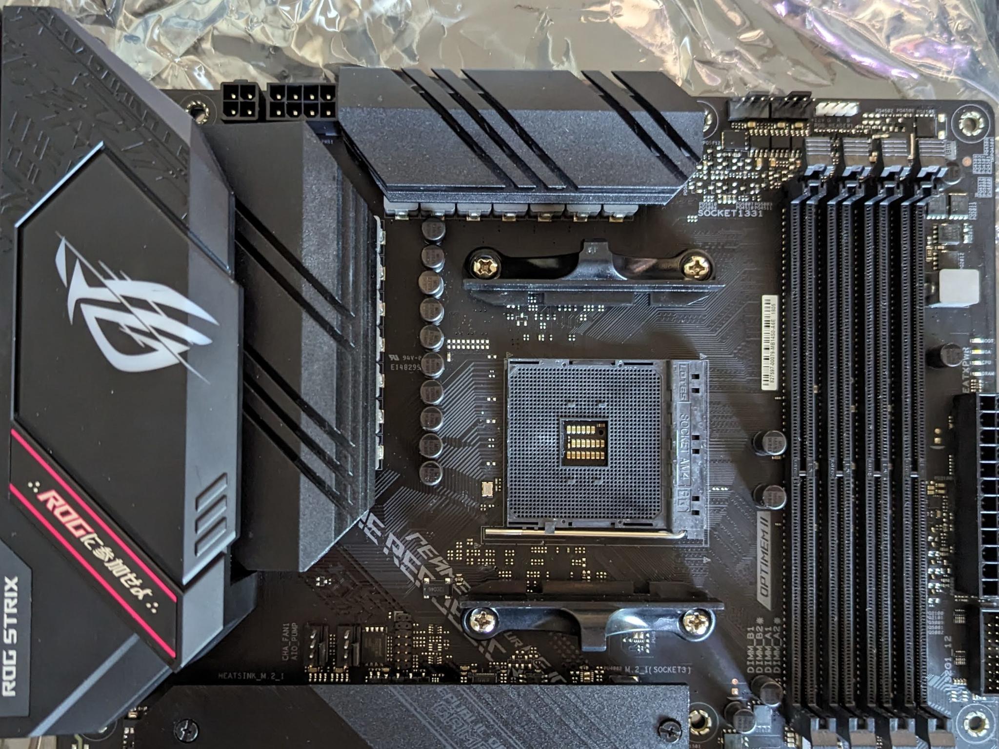 ASUS ROG STRIX B550-F ATX AM4 || w/o Wi-Fi